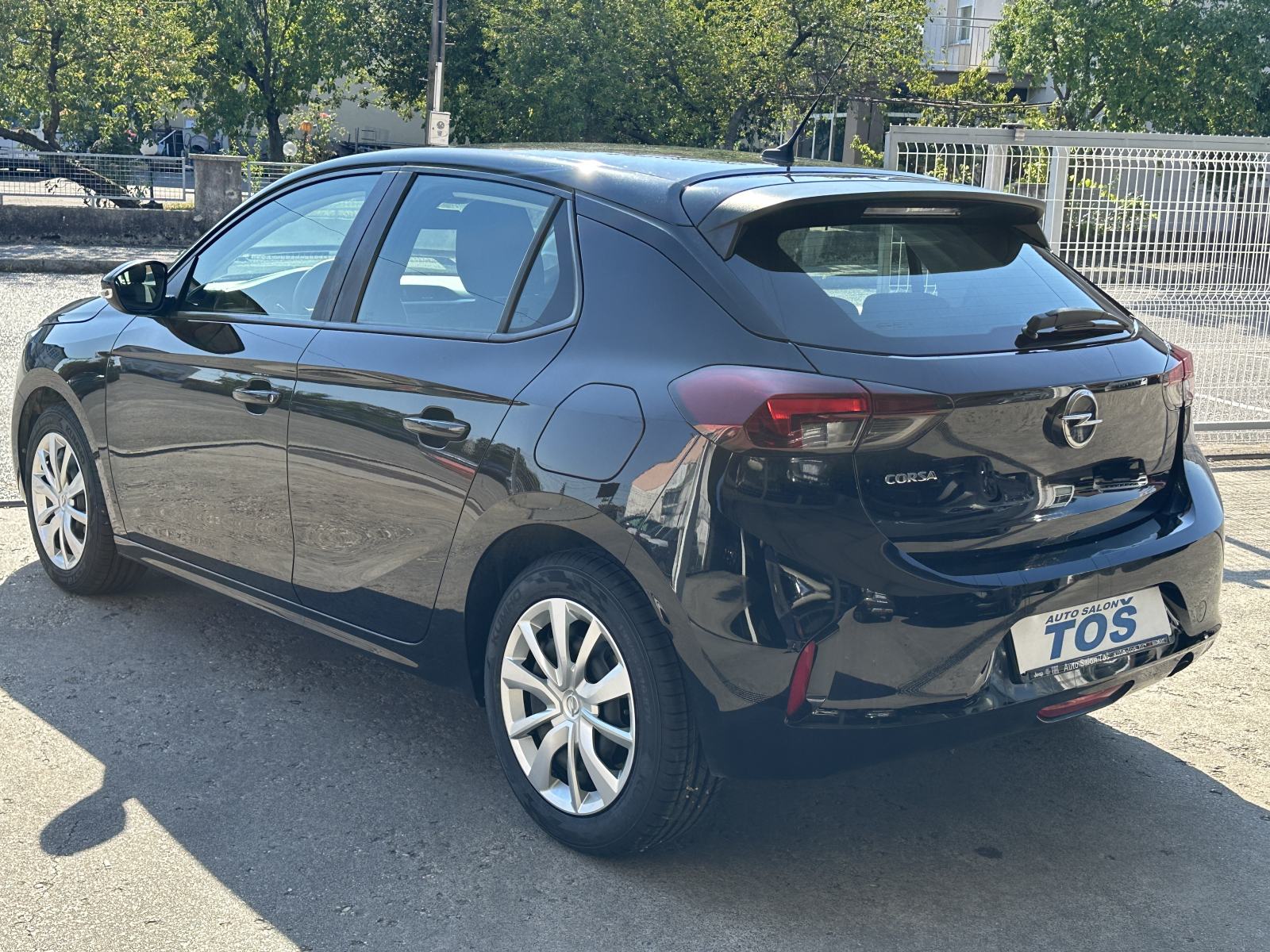 Opel Corsa 1,5 D HR auto, od 1. vl. u sustavu PDV-a - NEMA PRIJENOSA!!, fotografija 4