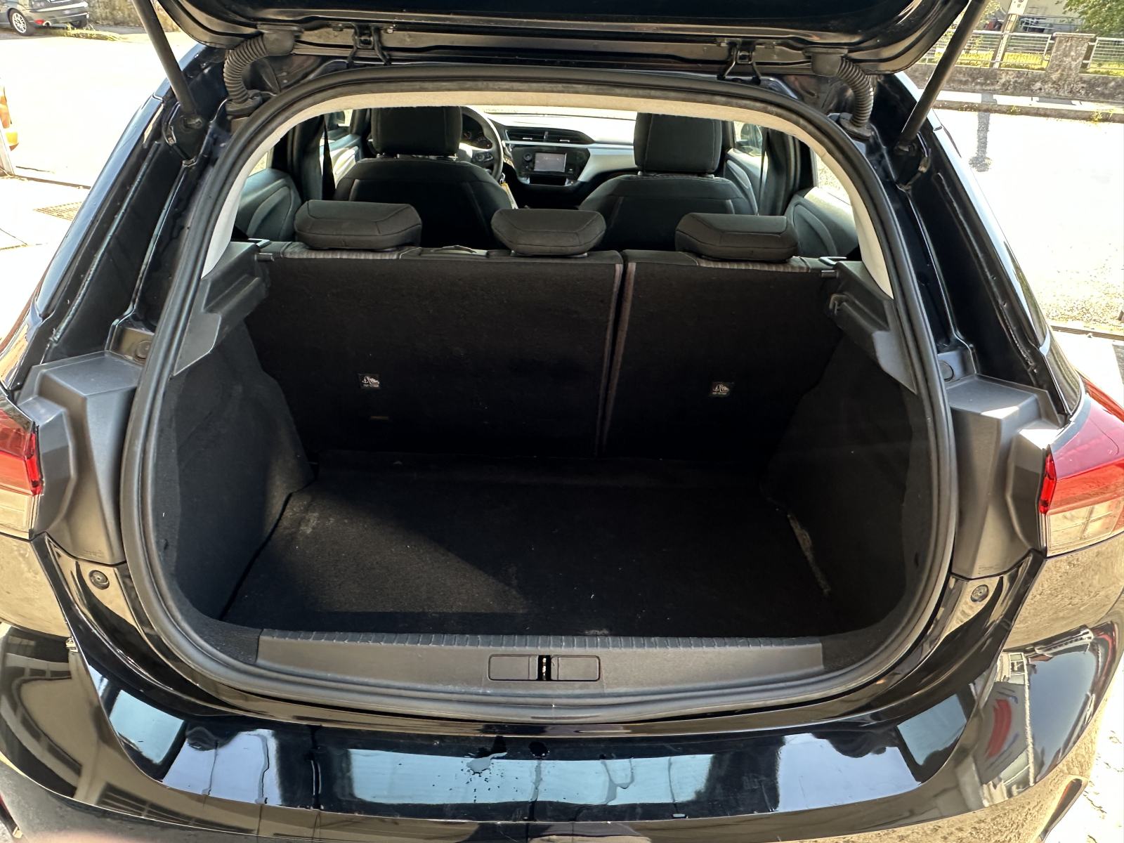 Opel Corsa 1,5 D HR auto, od 1. vl. u sustavu PDV-a - NEMA PRIJENOSA!!, fotografija 15