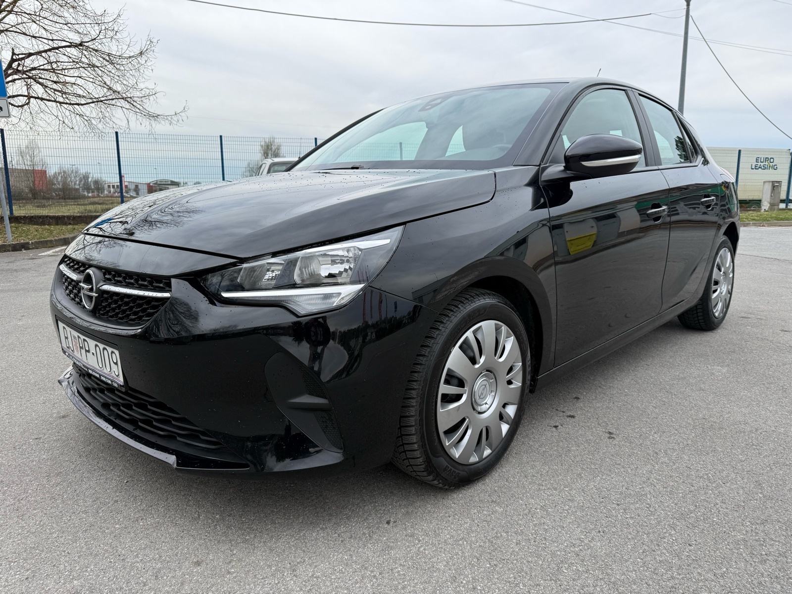 Opel Corsa 1,5 D,KLIMA,6 BRZINA, SERVISNA,NIJE UVOZ…, fotografija 1