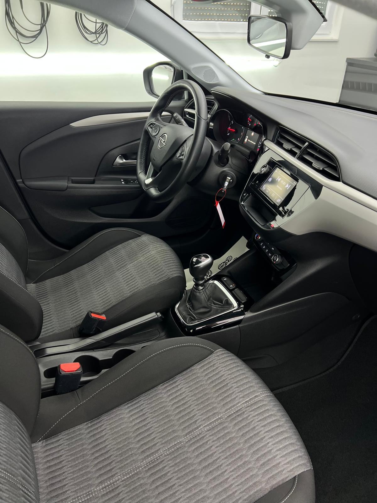 Opel Corsa 1,5 D, fotografija 14