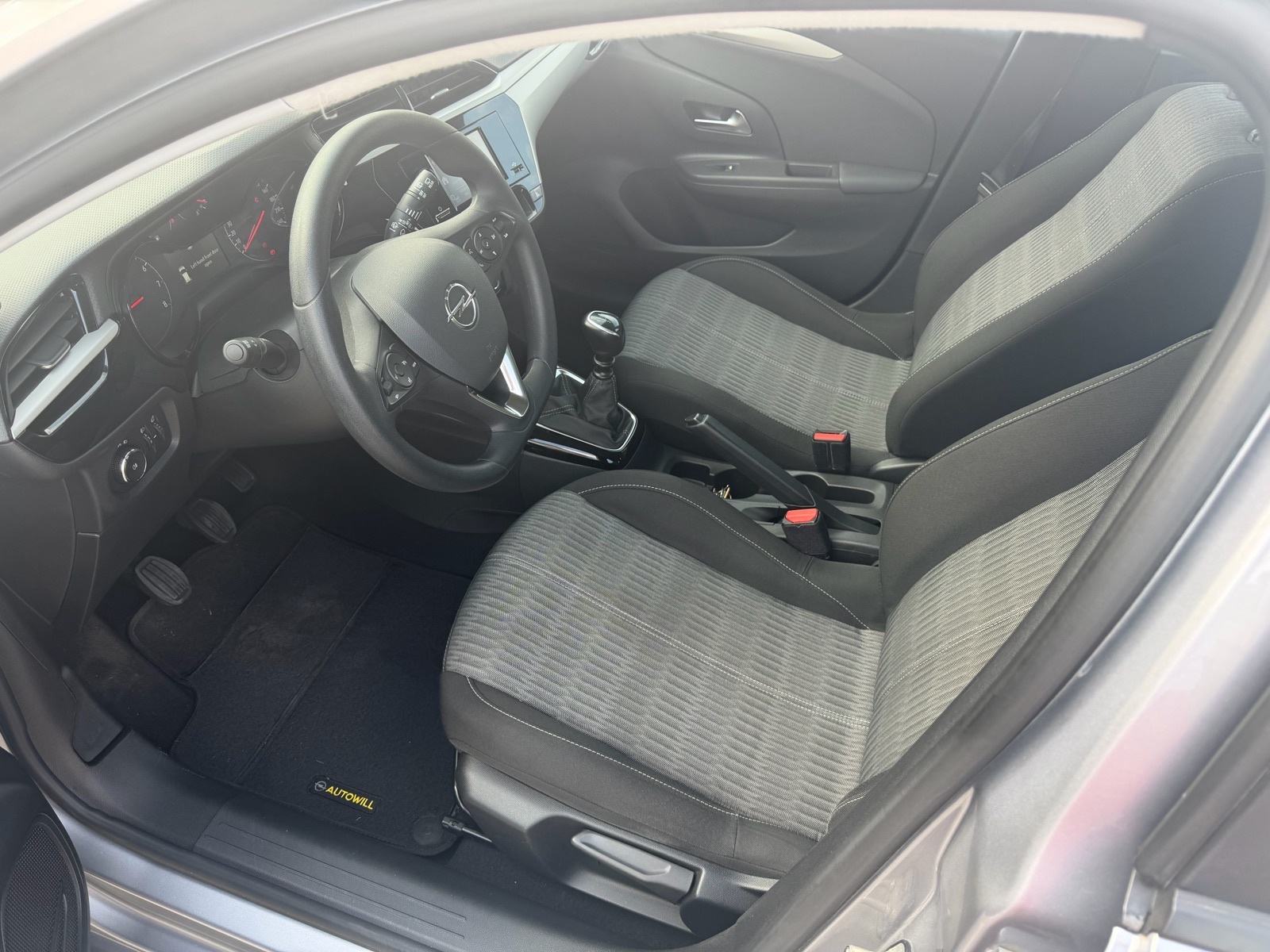 Opel Corsa 1,5 D *64000KM* *GARANCIJA* *REG 3/2027*, fotografija 9