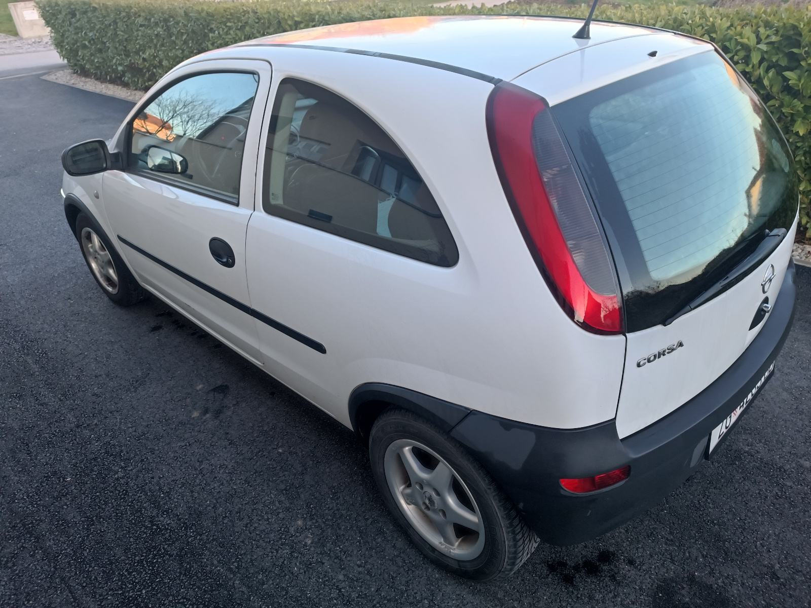 Opel Corsa 1,7 CDTI, reg. godinu dana, fotografija 4