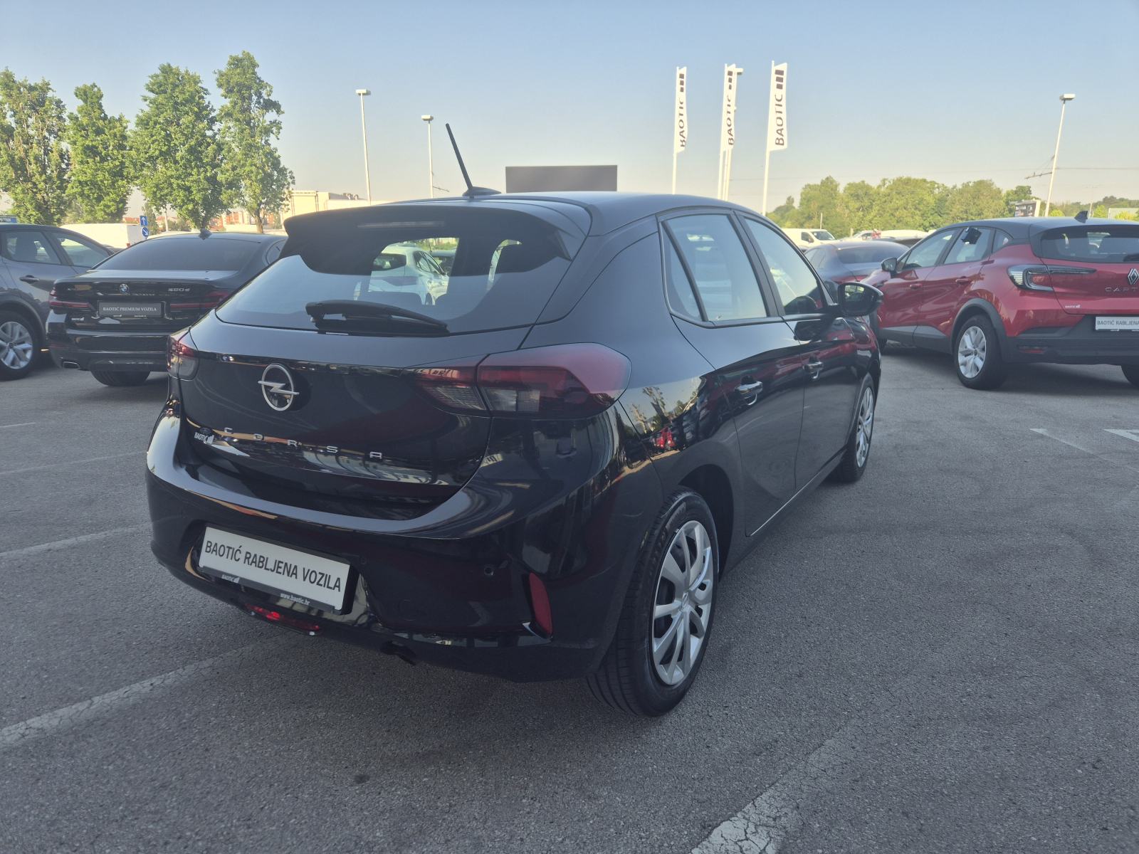 Opel Corsa Edition 1,2 55kw, fotografija 6