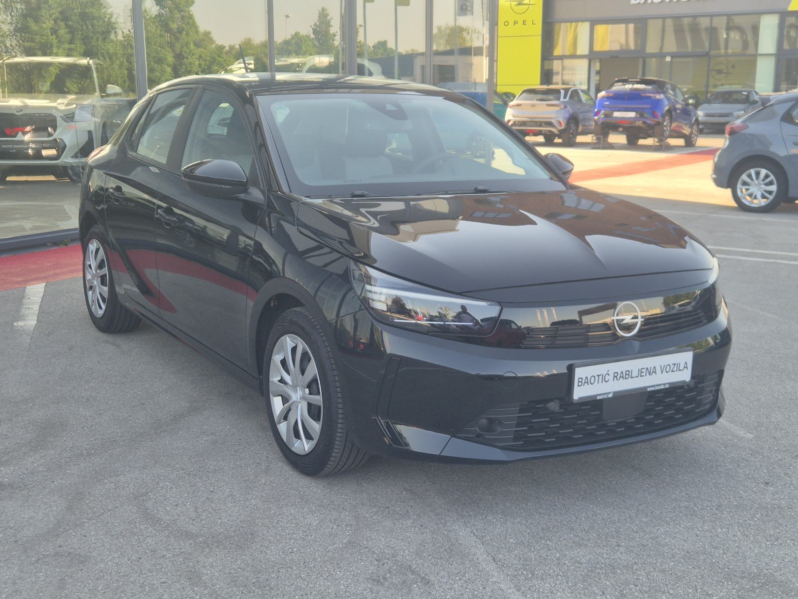 Opel Corsa Edition 1,2 55kw, fotografija 4