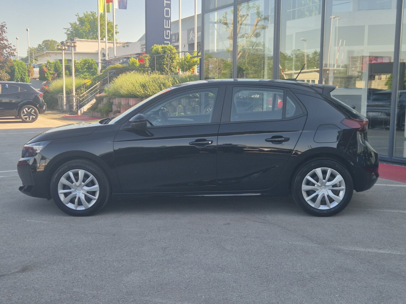 Opel Corsa Edition 1,2 55kw, fotografija 9