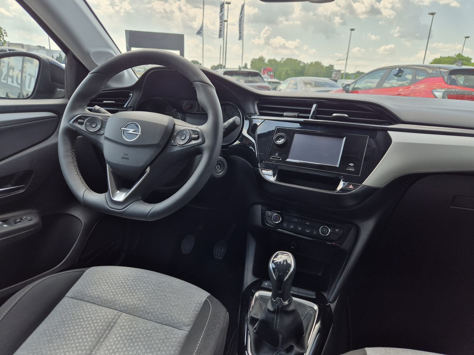 Opel Corsa Edition 1,2 55kw, fotografija 14