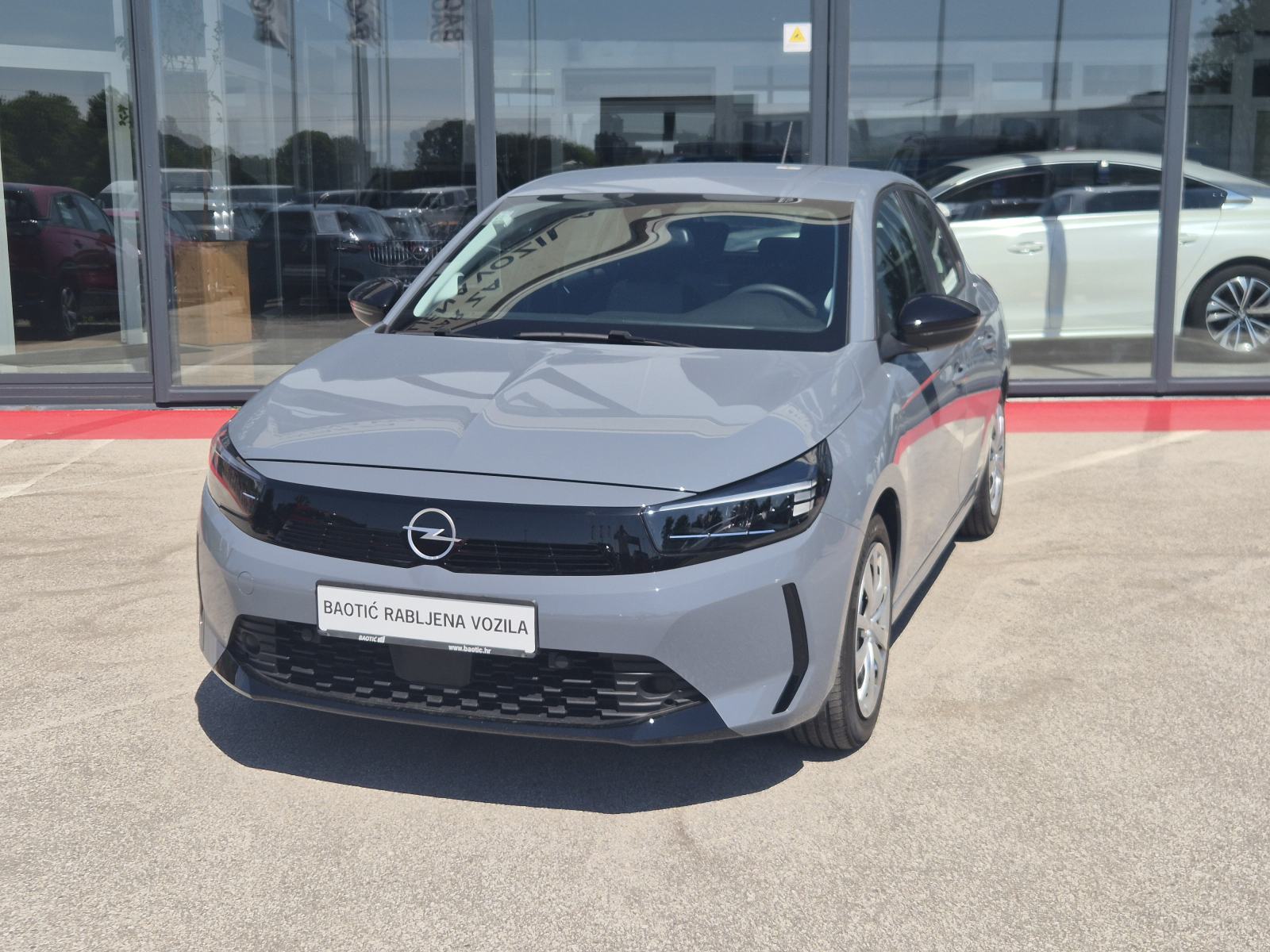 Opel Corsa Edition 1,2 55kw, fotografija 2