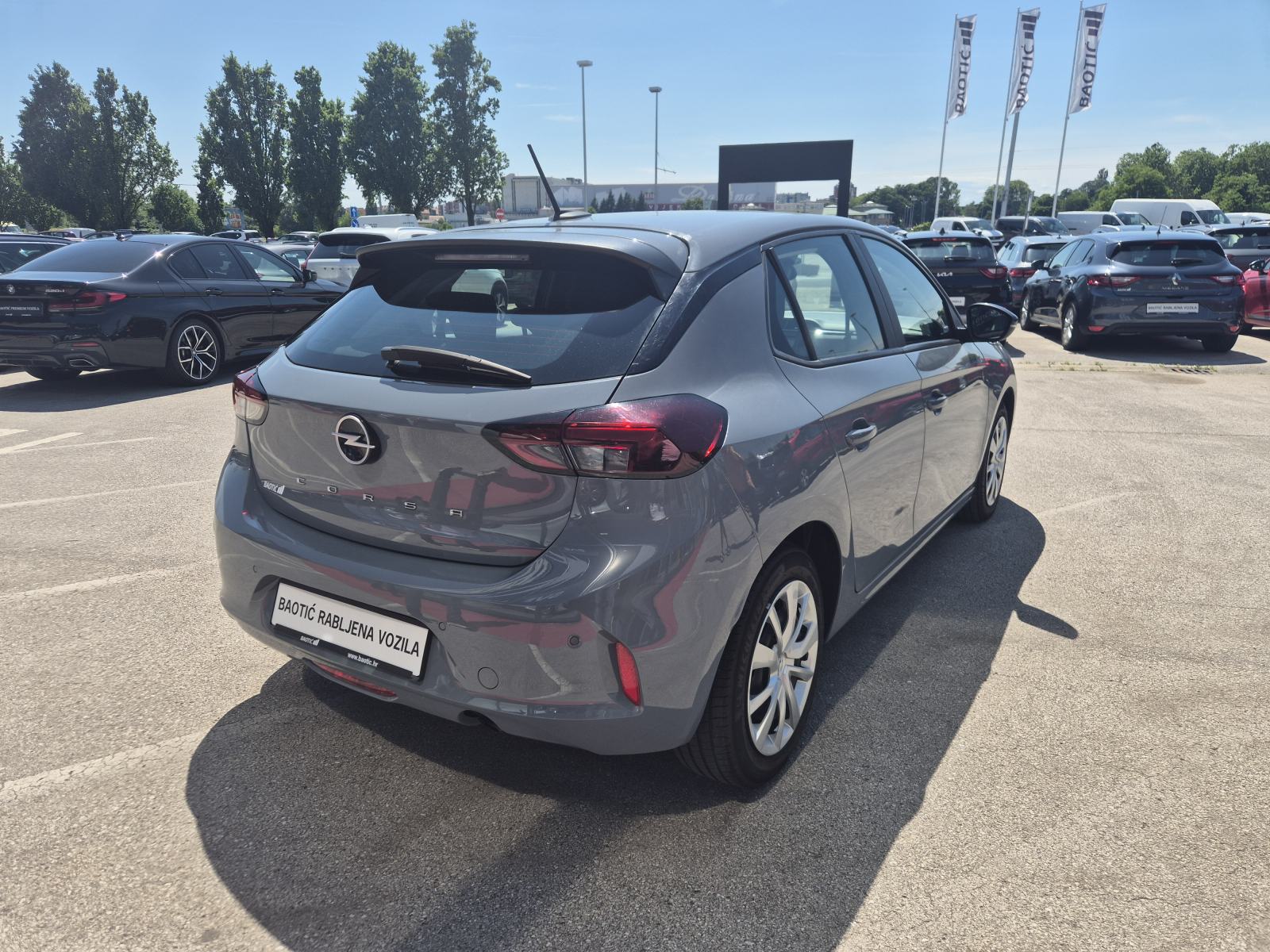 Opel Corsa Edition 1,2 55kw, fotografija 6