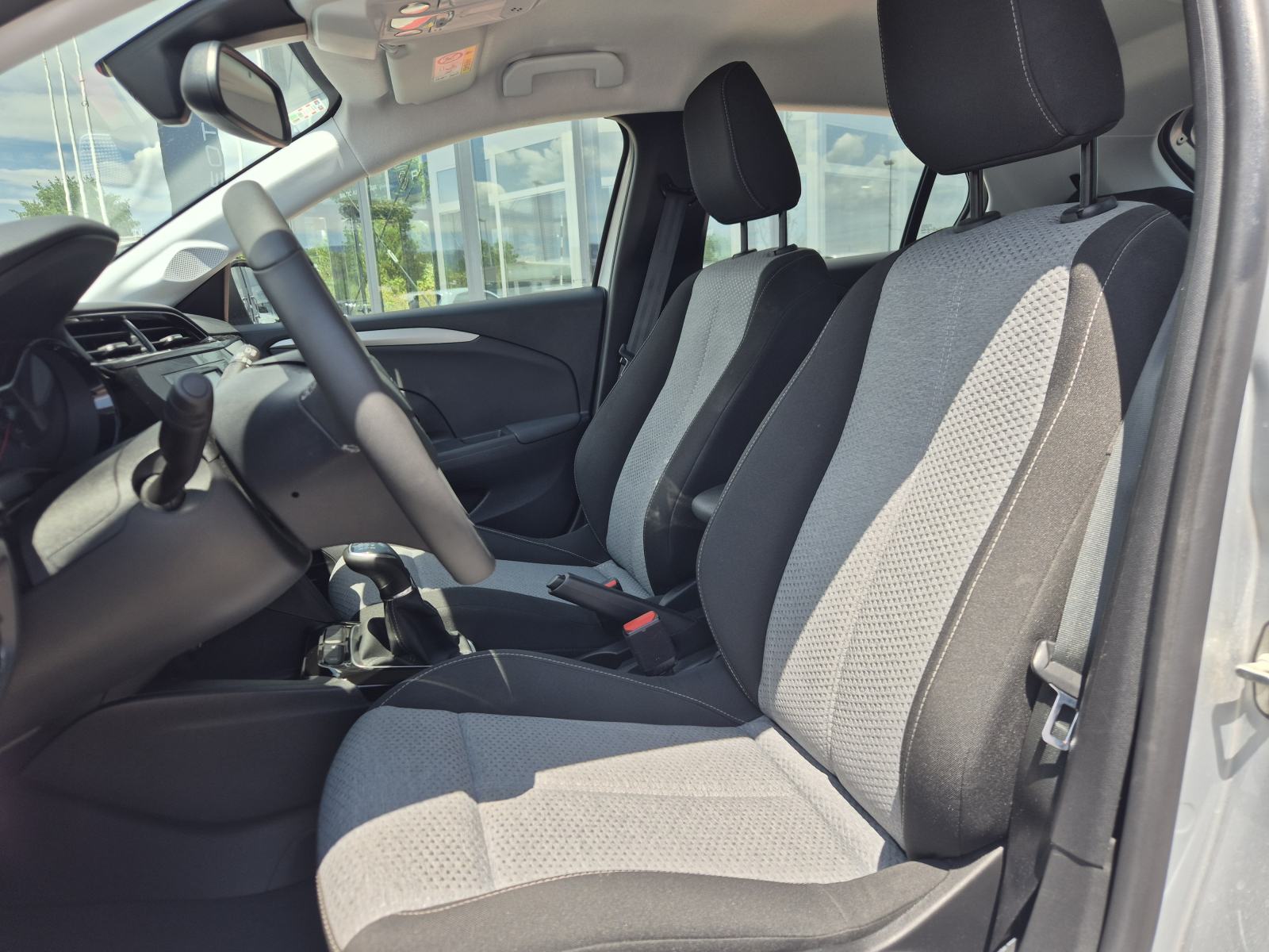 Opel Corsa Edition 1,2 55kW, fotografija 9