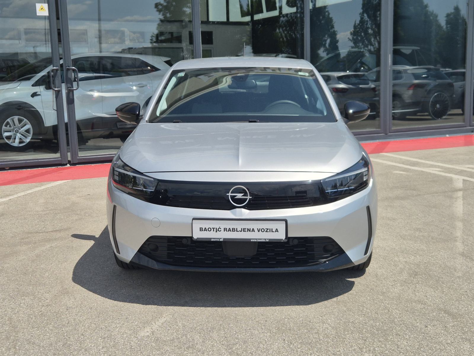 Opel Corsa Edition 1,2 55kW, fotografija 2