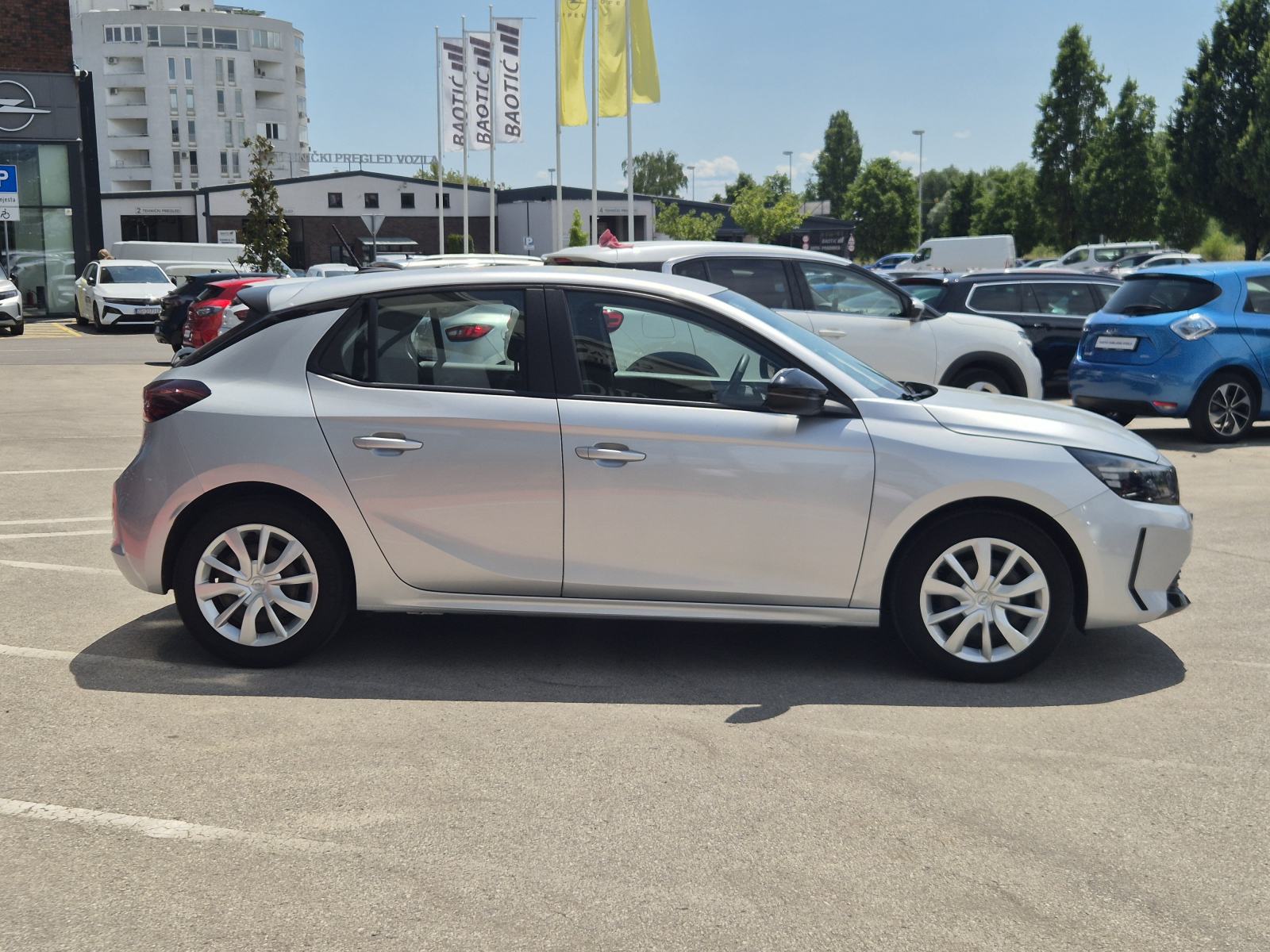 Opel Corsa Edition 1,2 55kW, fotografija 4