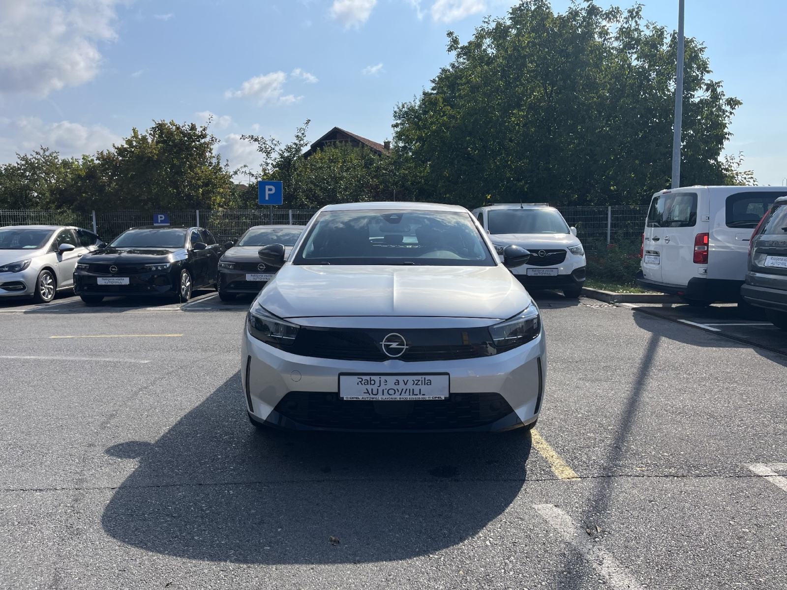 OPEL CORSA EDITION 1,2 MT5 *VOZILO U TVORNIČKOM JAMSTVU*, fotografija 2