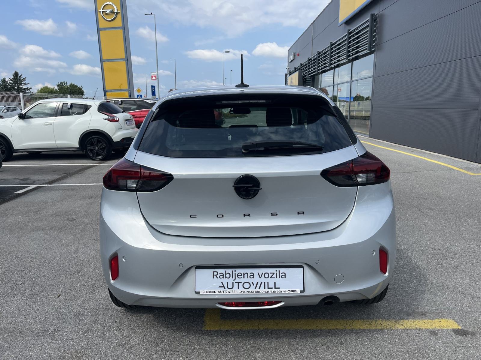 OPEL CORSA EDITION 1,2 MT5 *VOZILO U TVORNIČKOM JAMSTVU*, fotografija 6