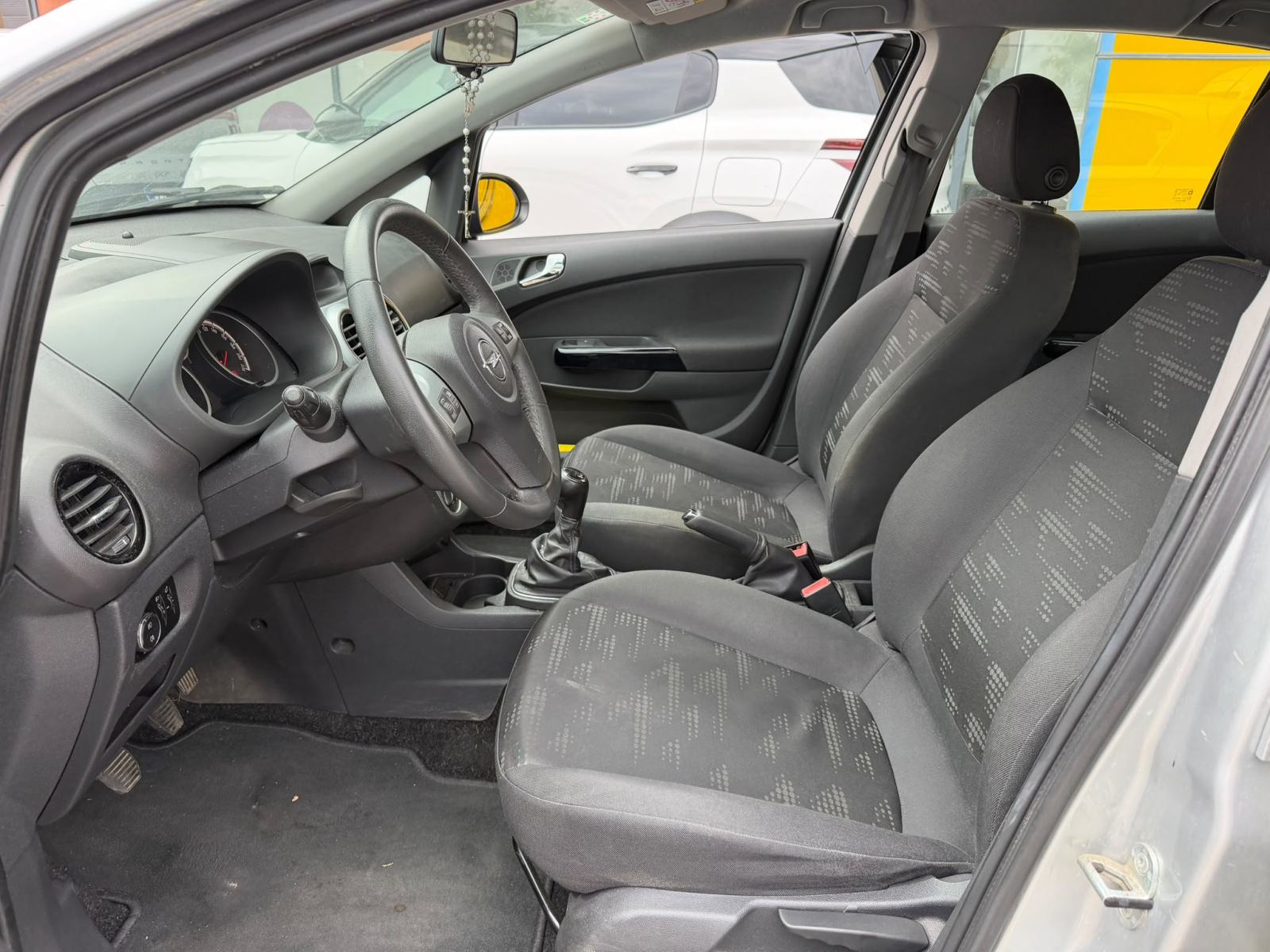 Opel Corsa eNJOY 1,3 CDTI 70kW Reg do 07/27, fotografija 3