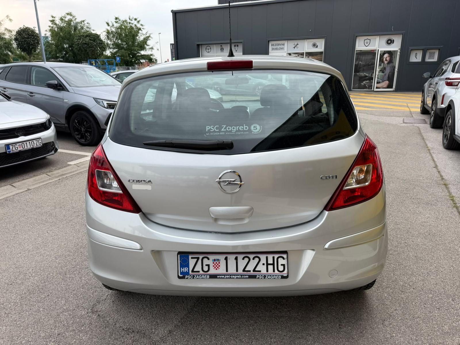 Opel Corsa eNJOY 1,3 CDTI 70kW Reg do 07/27, fotografija 9