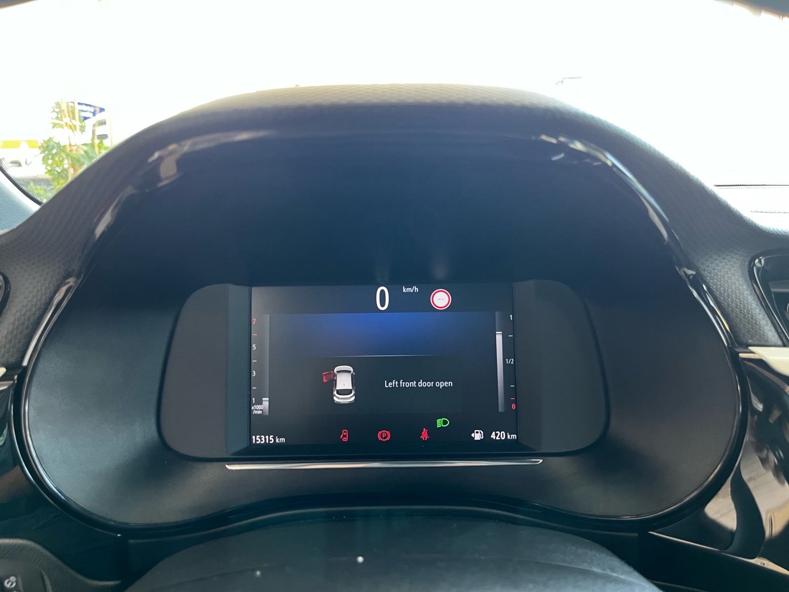 Opel Corsa GS 1,2 MT6 -JAMSTVO- Park. kamera, Zimski paket, Sport mode, fotografija 18