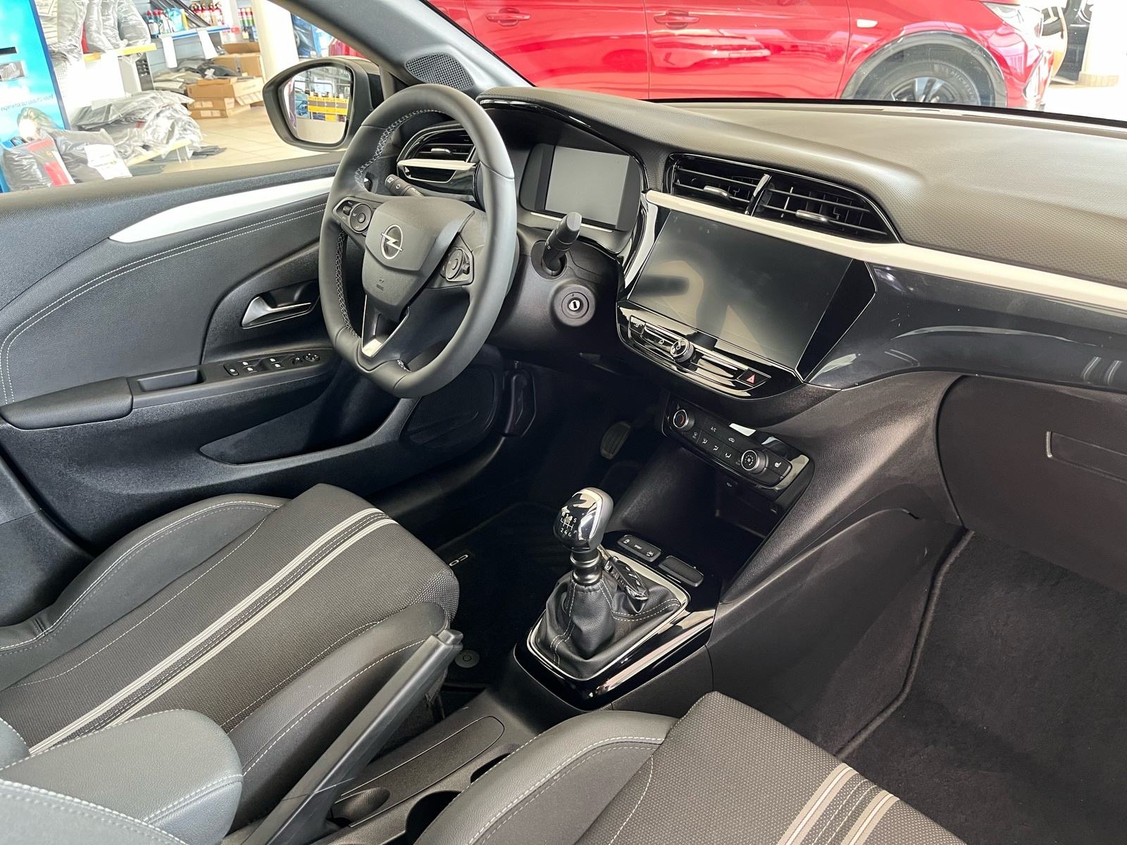 Opel Corsa GS 1,2 MT6 -JAMSTVO- Park. kamera, Zimski paket, Sport mode, fotografija 11