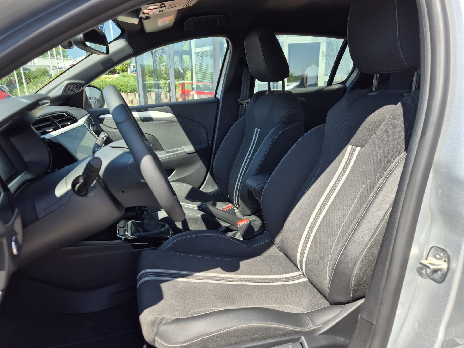 Opel Corsa GS-Line 1,2 74kW, fotografija 10