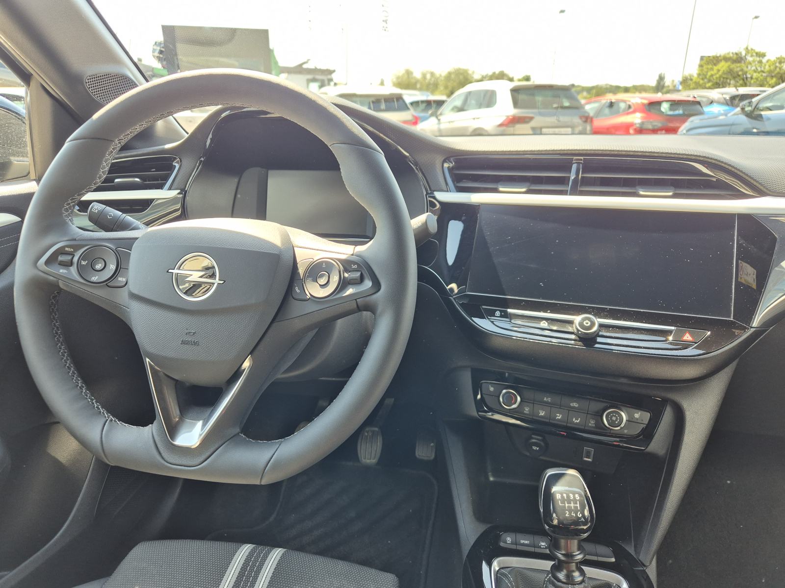 Opel Corsa GS-Line 1,2 74kW, fotografija 13
