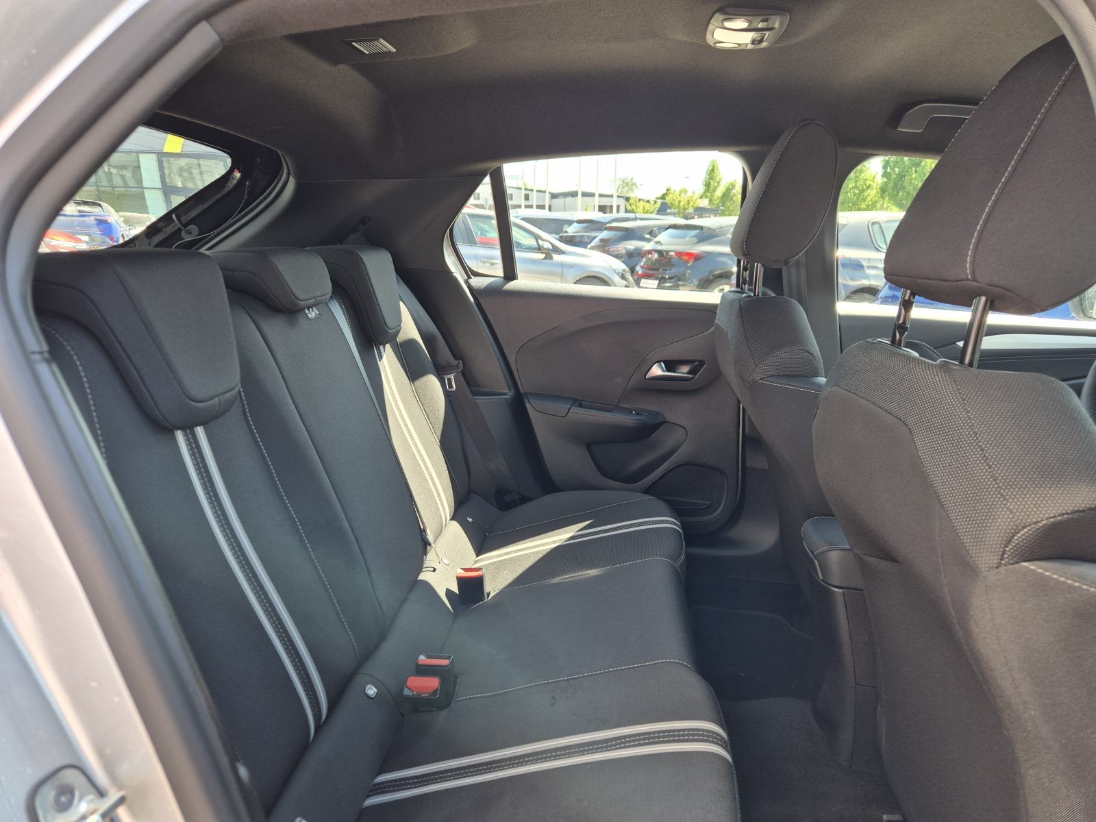 Opel Corsa GS-Line 1,2 74kW, fotografija 12