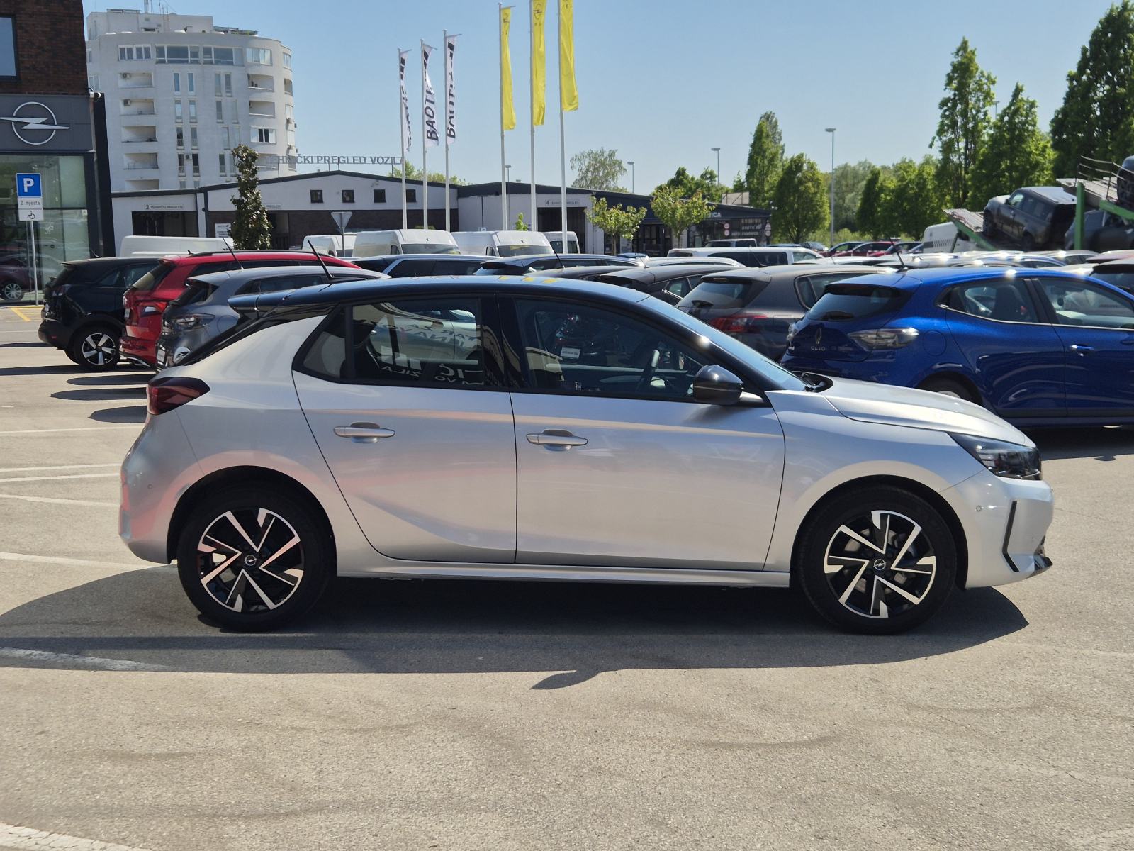 Opel Corsa GS-Line 1,2 74kW, fotografija 5