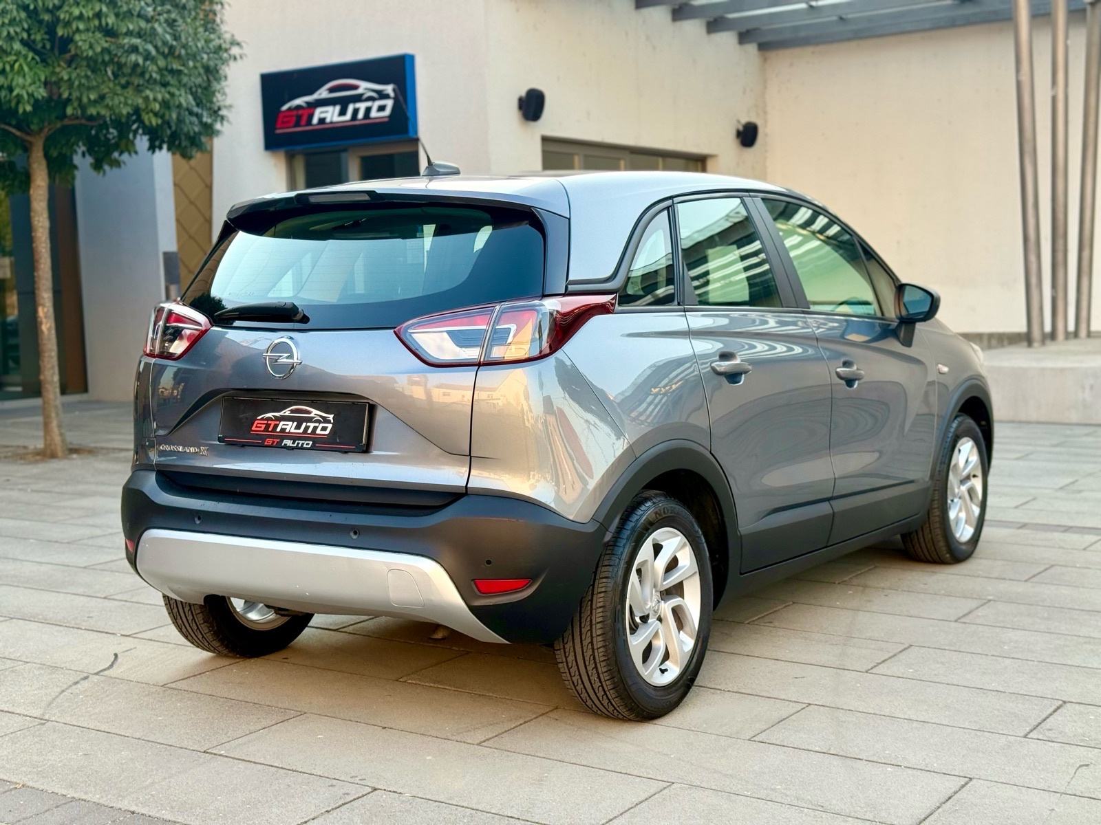 OPEL CROSSLAND 1.2, 2017.God, 131.000km,SERVIS, PARK SENZ, LINE ASSIST, fotografija 6