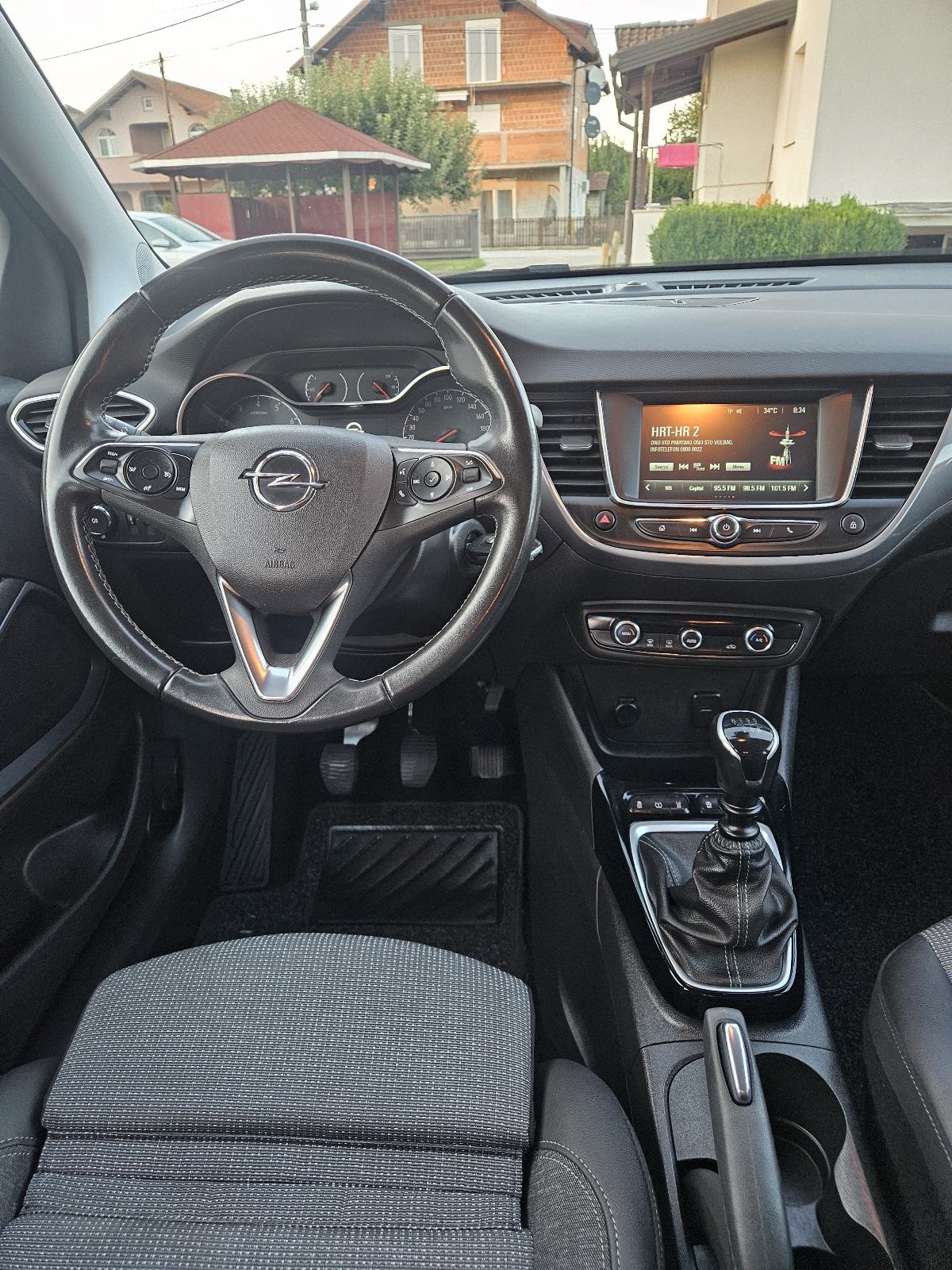 Opel Crossland 1,2 DESIGN, fotografija 8