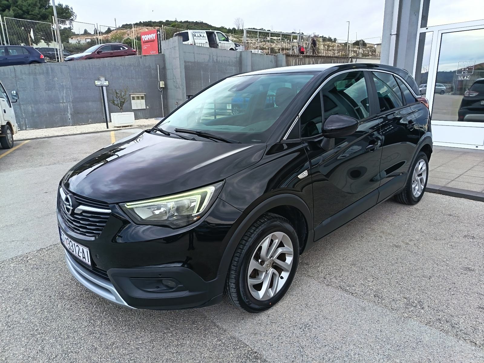 Opel Crossland 1,2 INNOVATION A/T, fotografija 3