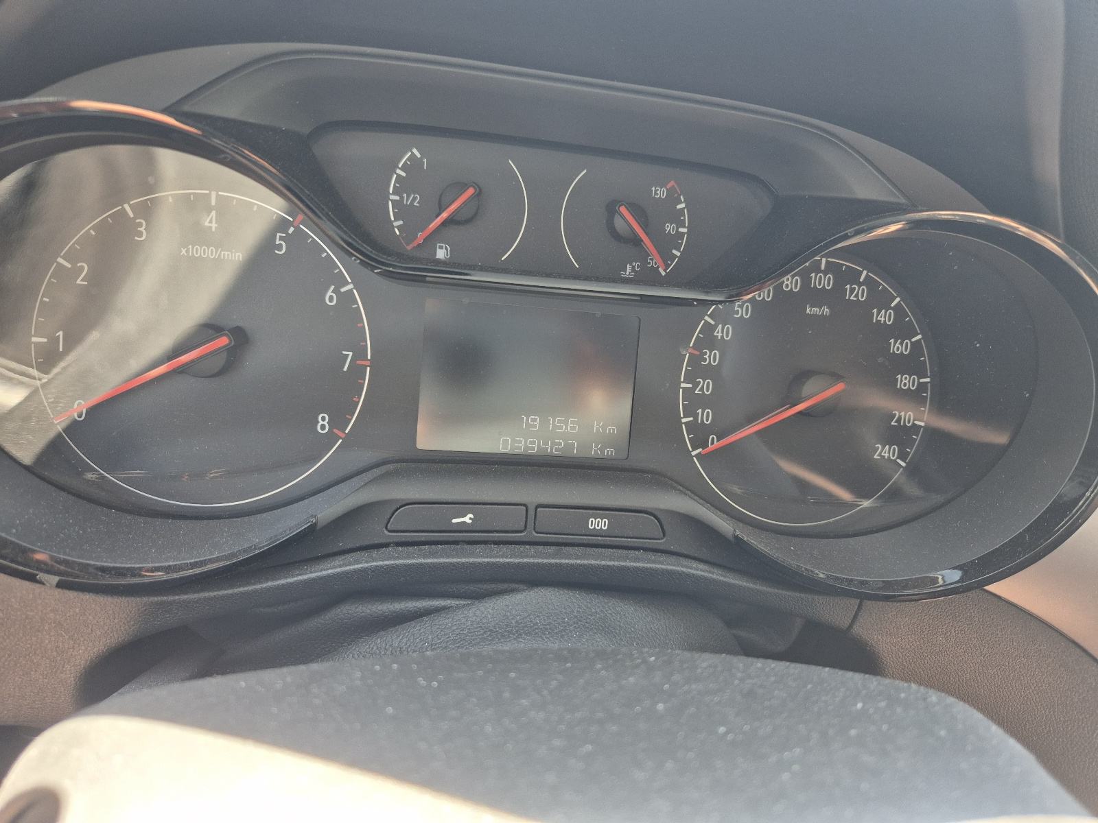Opel Crossland 1,2, fotografija 6