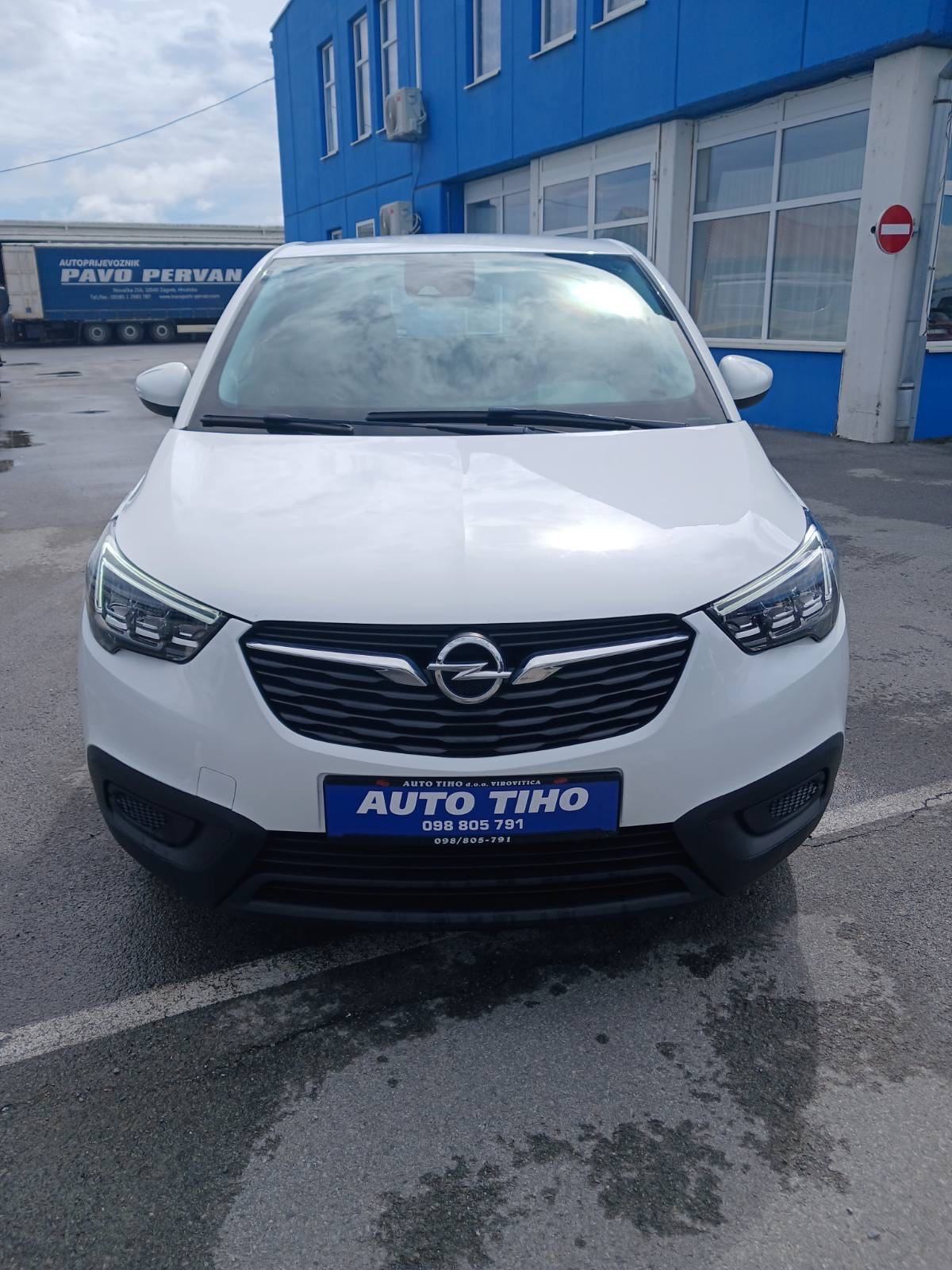 Opel Crossland 1.2 T, fotografija 1