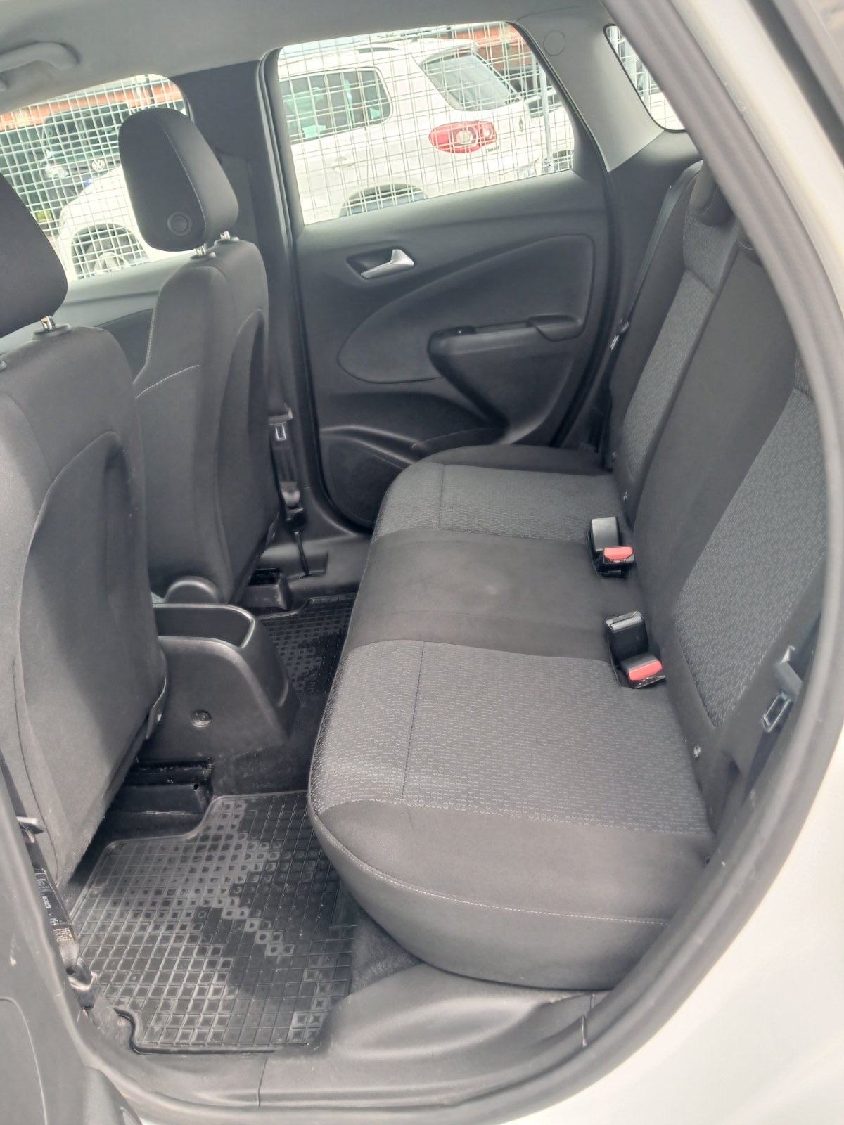 Opel Crossland 1.2 T, fotografija 6