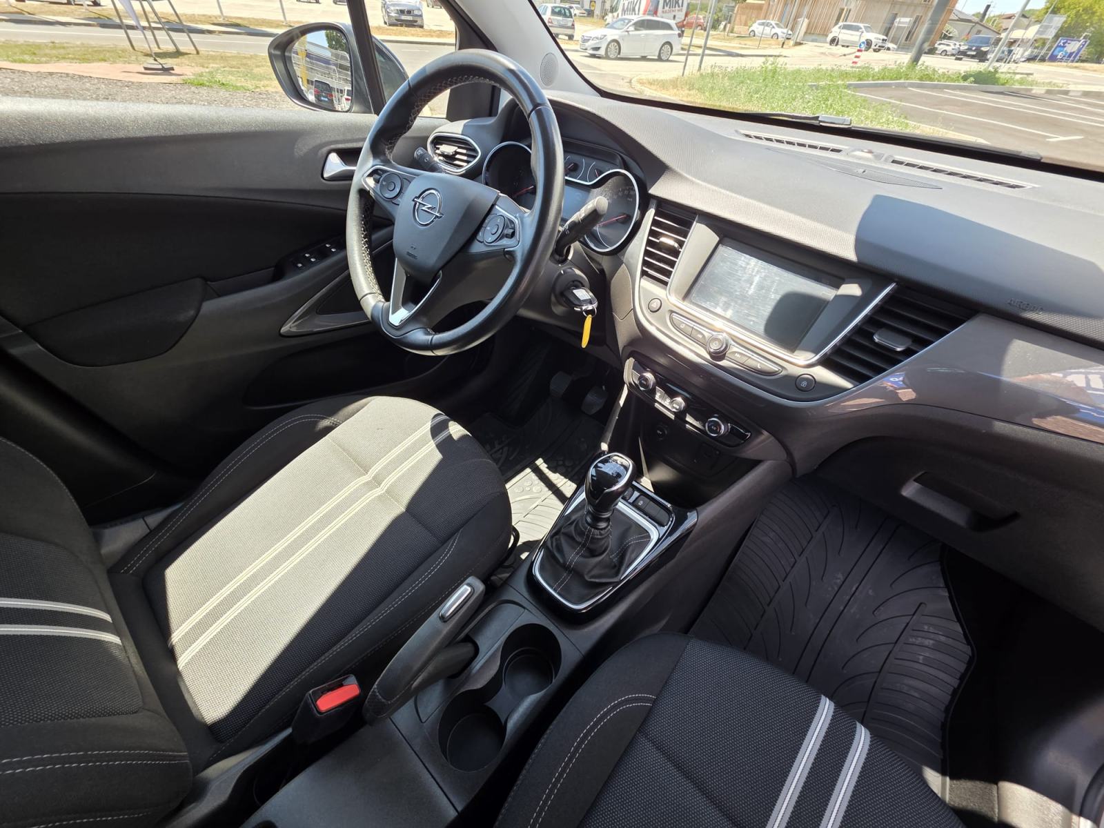 Opel Crossland 1,2 Turbo ELEGANCE, fotografija 11