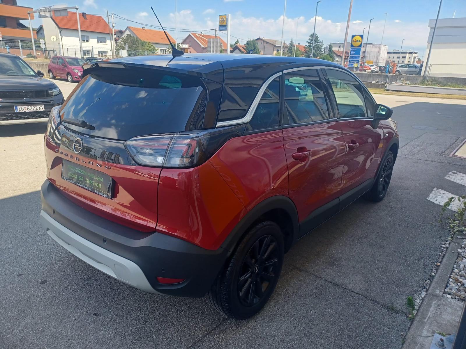 Opel Crossland 1,2 Turbo Automatik 96 kW, fotografija 4