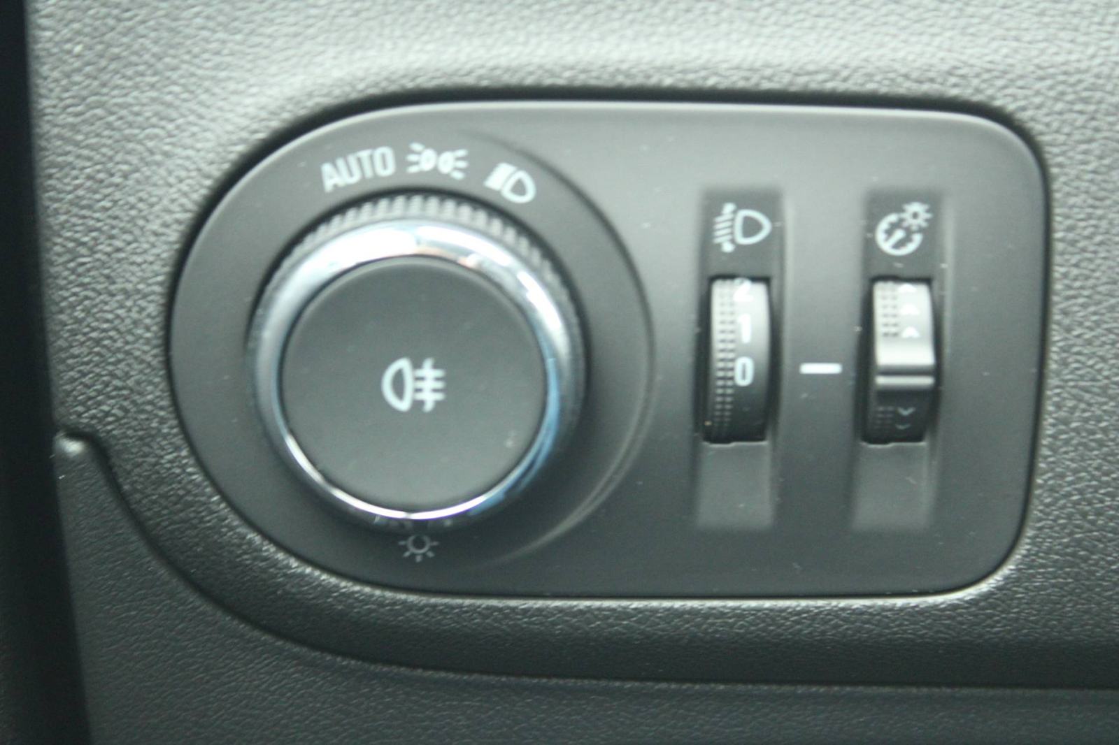 Opel Crossland 1.2 Turbo AUTOMATIK Elegance *LED, NAVIGACIJA*, fotografija 14
