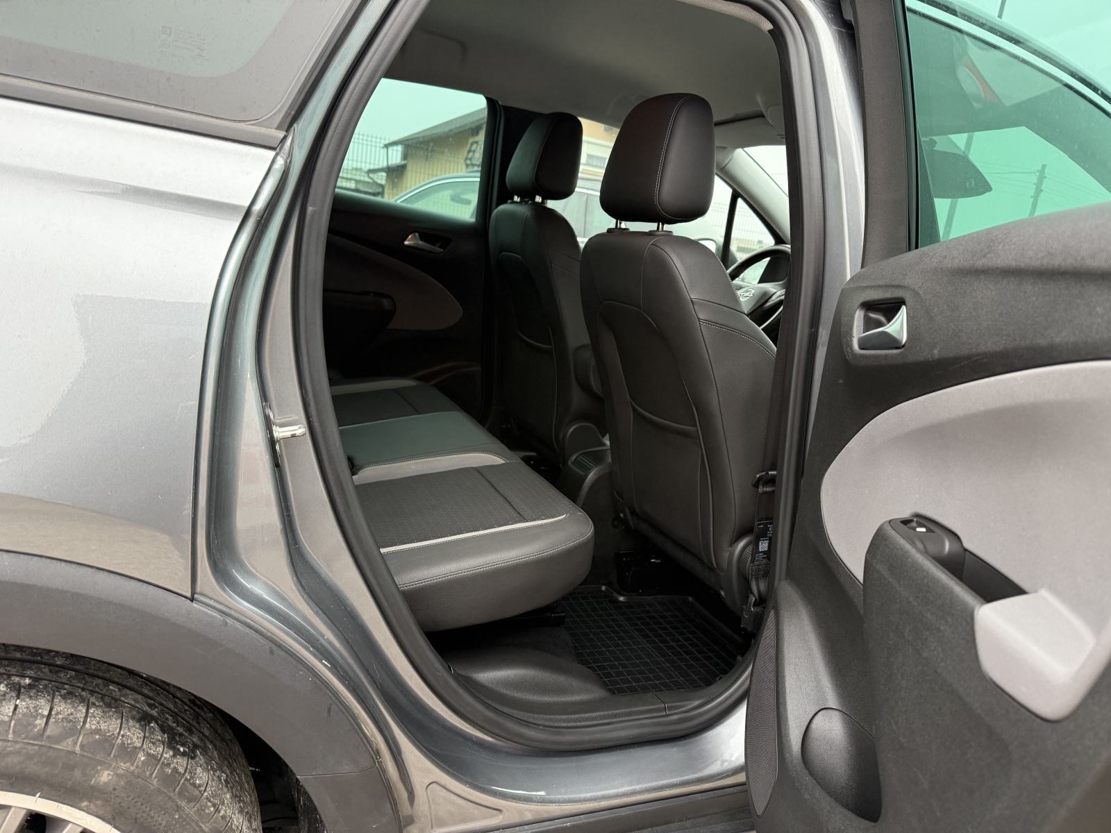 Opel Crossland X 1.2 Turbo - KAMERA - NAVIGACIJA - GARANCIJA, fotografija 12