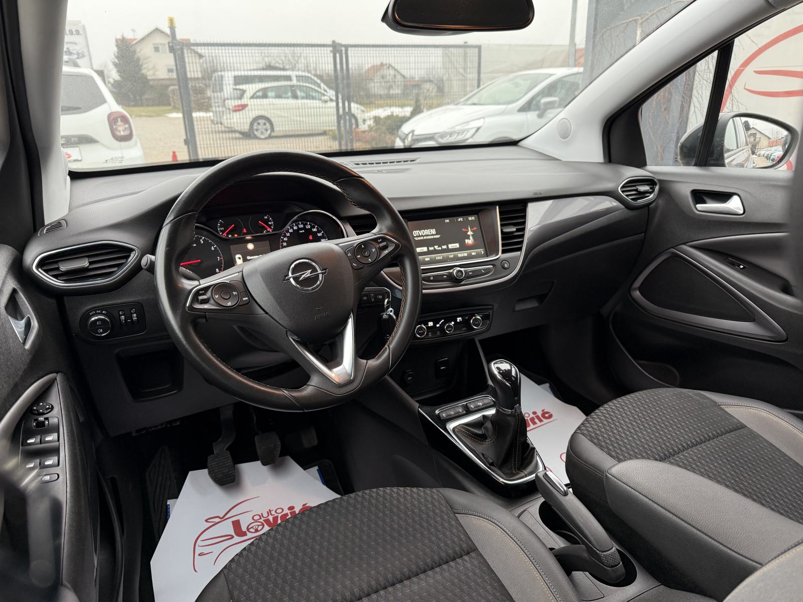 Opel Crossland X 1.2 Turbo - KAMERA - NAVIGACIJA - GARANCIJA, fotografija 16