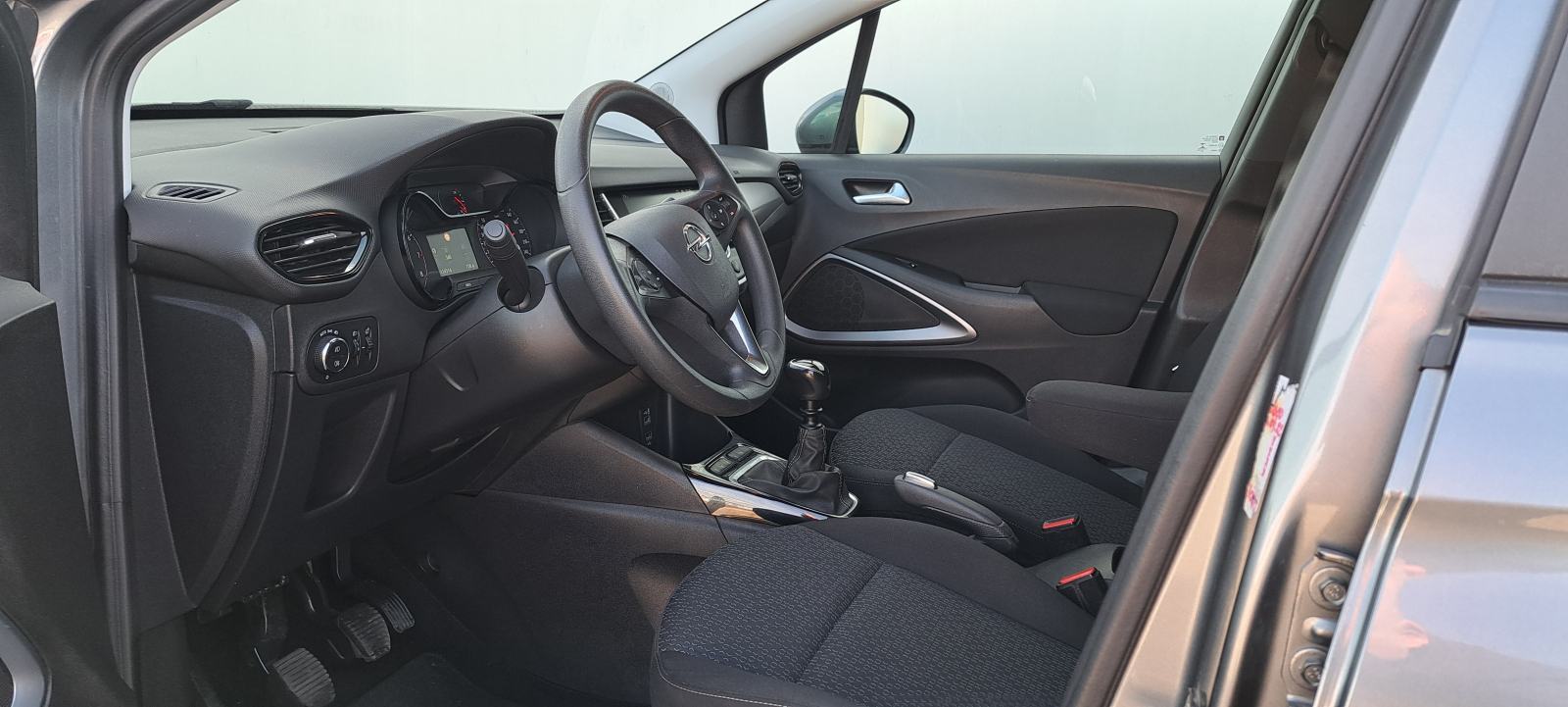 Opel Crossland 1,2 Turbo *KOMISIONA PRODAJA*, fotografija 11