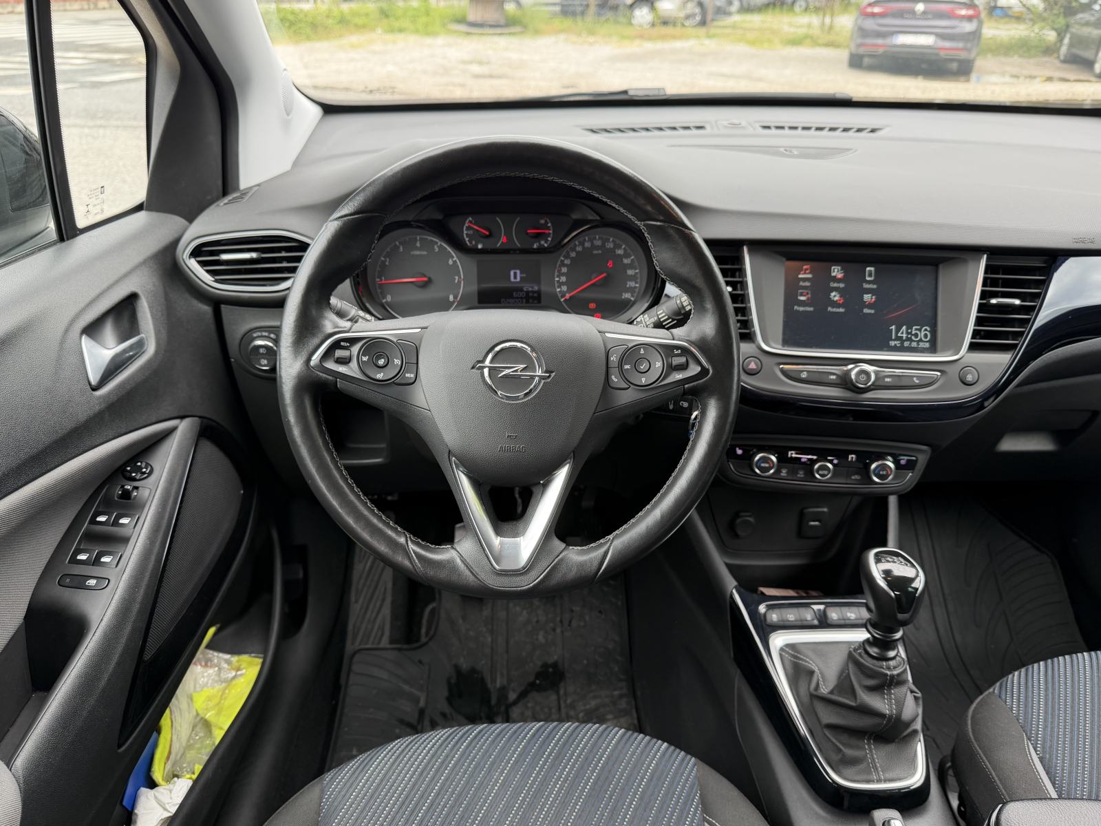 Opel Crossland 1,2 Turbo -POTVRDA KM-VELIKI+MALI SERVIS-REG.11/26, fotografija 13