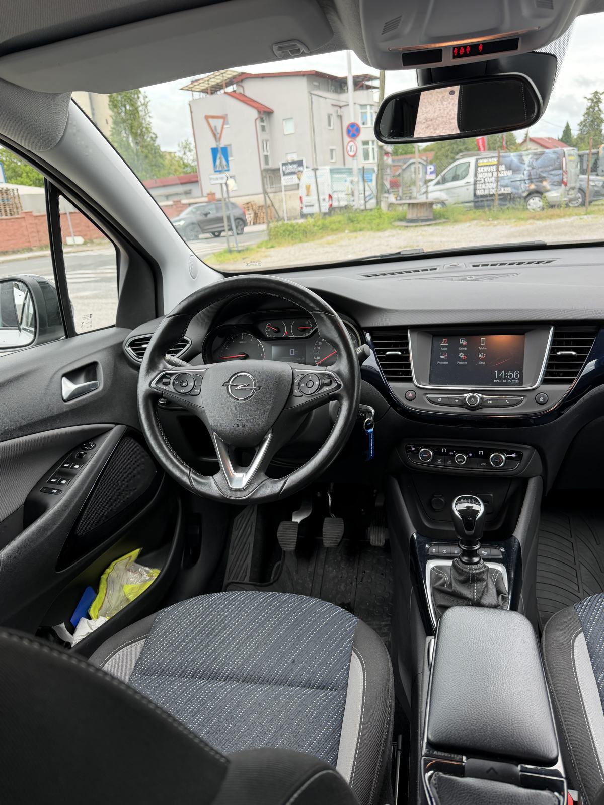 Opel Crossland 1,2 Turbo -POTVRDA KM-VELIKI+MALI SERVIS-REG.11/26, fotografija 15