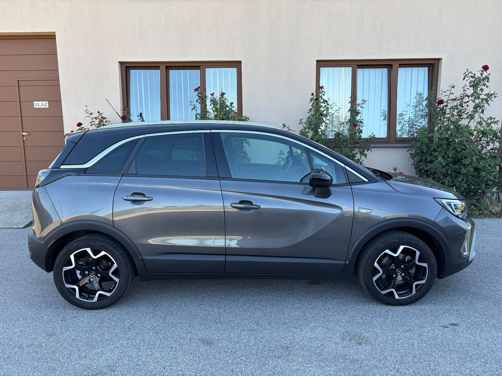 Opel Crossland 1,2 Turbo, fotografija 3
