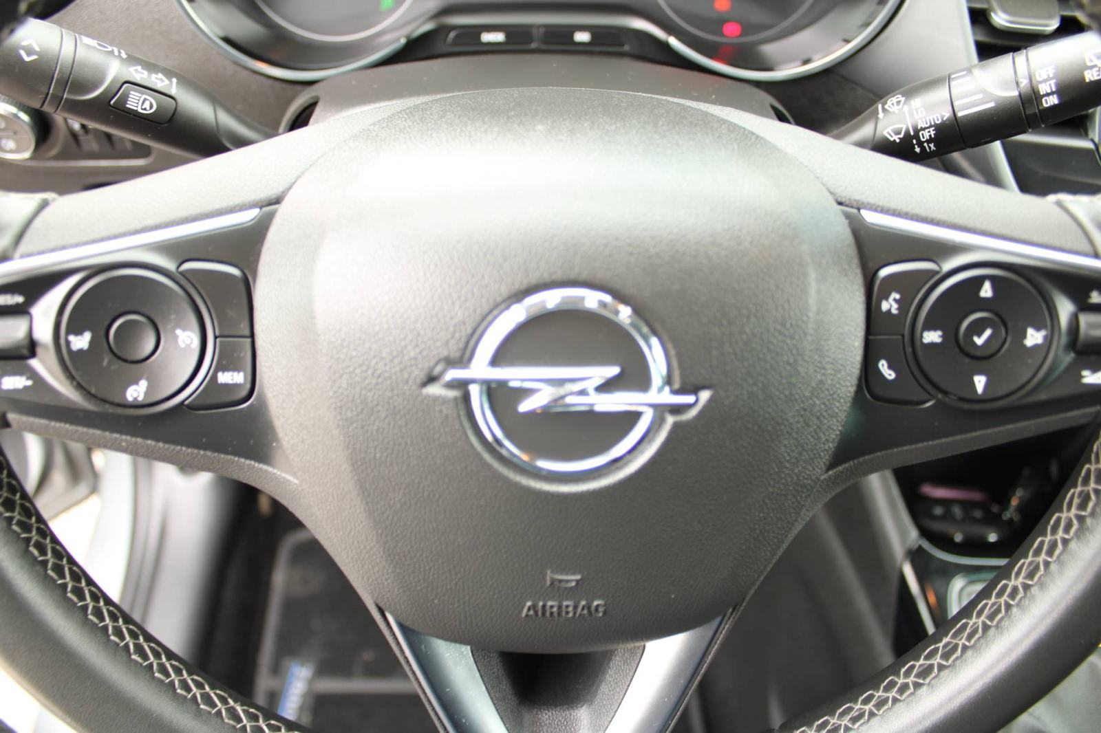 Opel Crossland 1.2 Turbo Ultimate *LED, NAVIGACIJA, KAMERA*, fotografija 16
