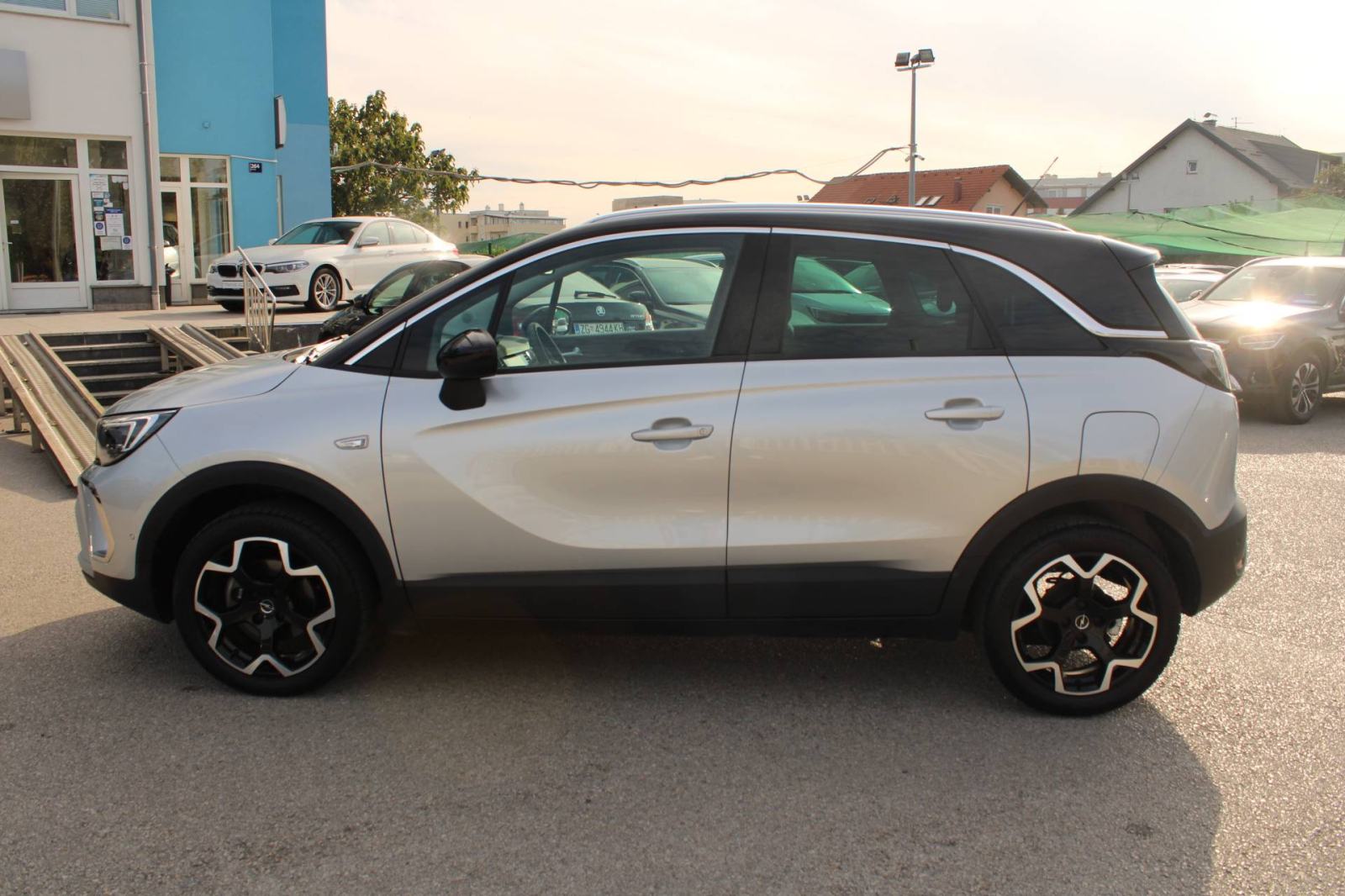 Opel Crossland 1.2 Turbo Ultimate *LED,NAVIGACIJA,KAMERA*, fotografija 8