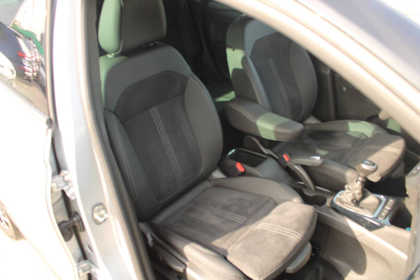 Opel Crossland 1.2 Turbo Ultimate *LED,NAVIGACIJA,KAMERA*, fotografija 11