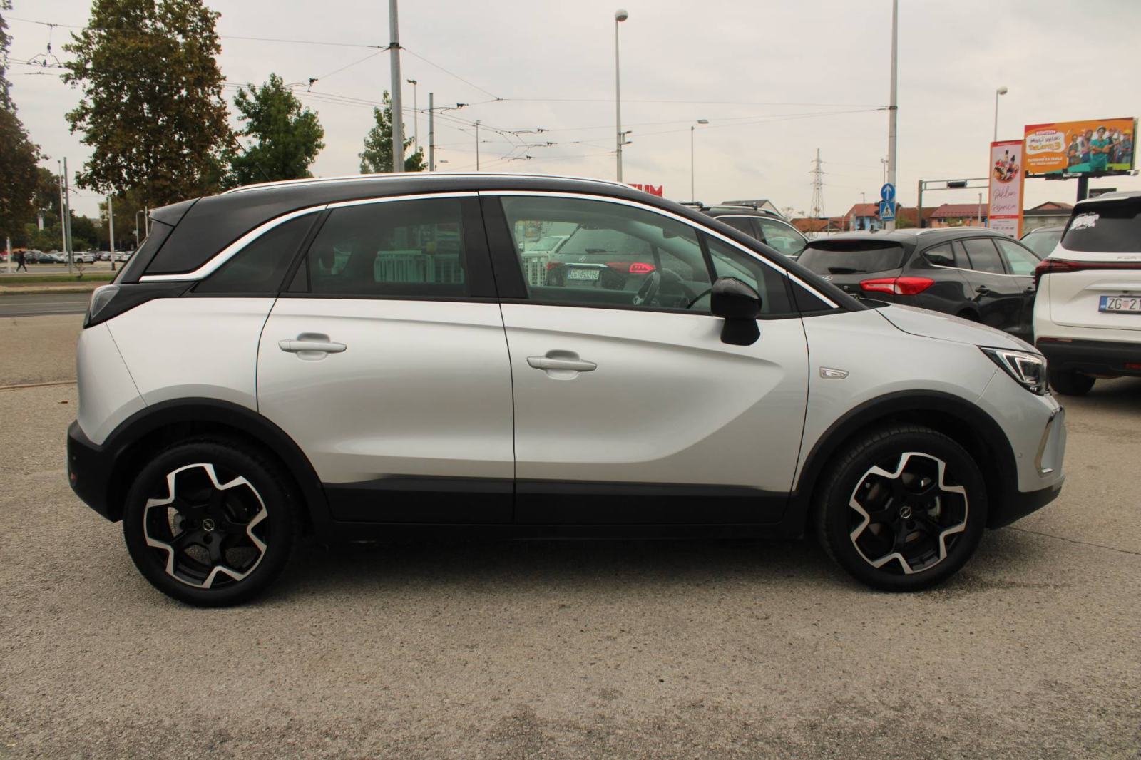 Opel Crossland 1.2 Turbo Ultimate *LED,NAVIGACIJA,KAMERA*, fotografija 4