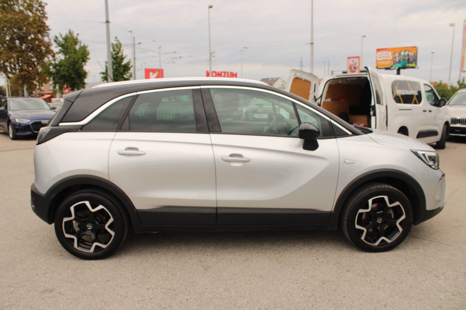 Opel Crossland 1.2 Turbo Ultimate *LED,NAVIGACIJA,KAMERA*, fotografija 4