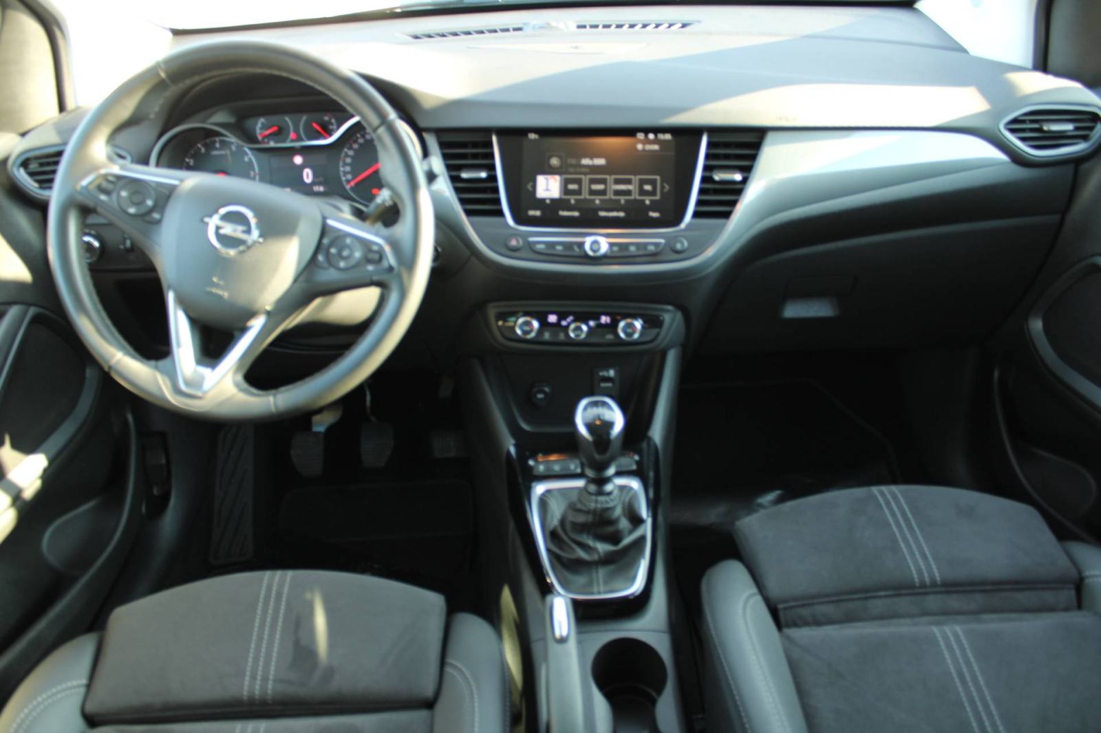 Opel Crossland 1.2 Turbo Ultimate *LED, NAVIGACIJA, KAMERA*, fotografija 13