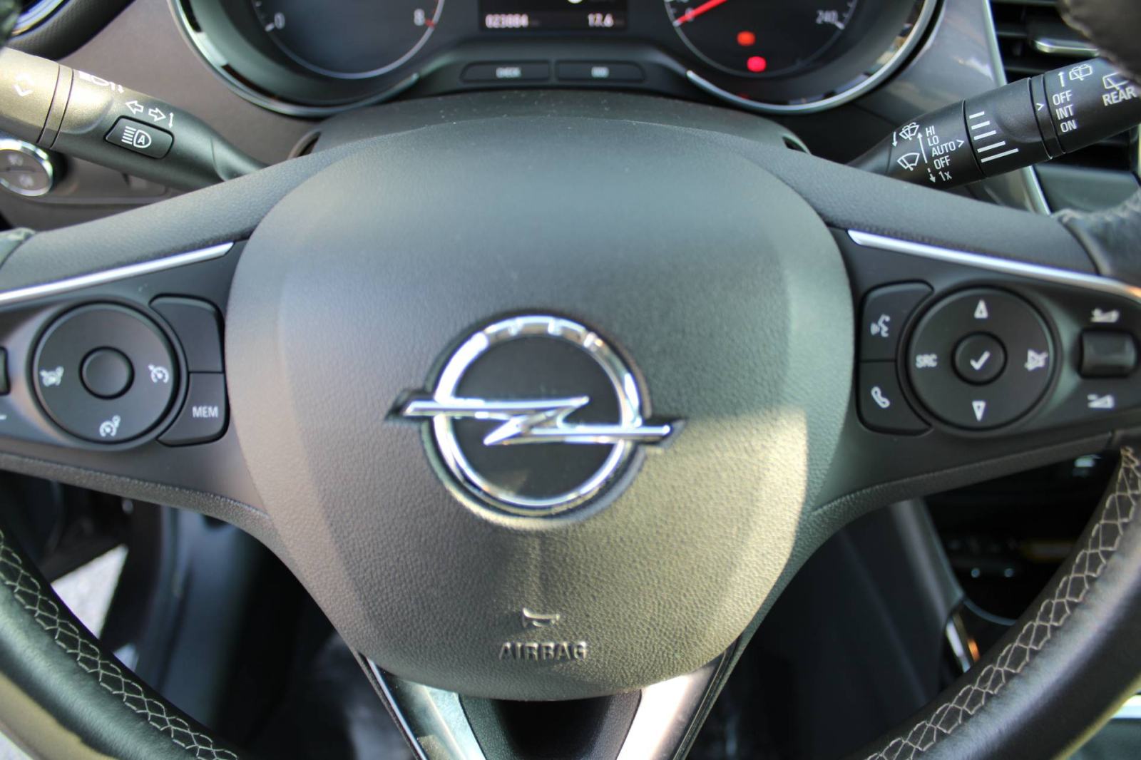 Opel Crossland 1.2 Turbo Ultimate *LED, NAVIGACIJA, KAMERA*, fotografija 16