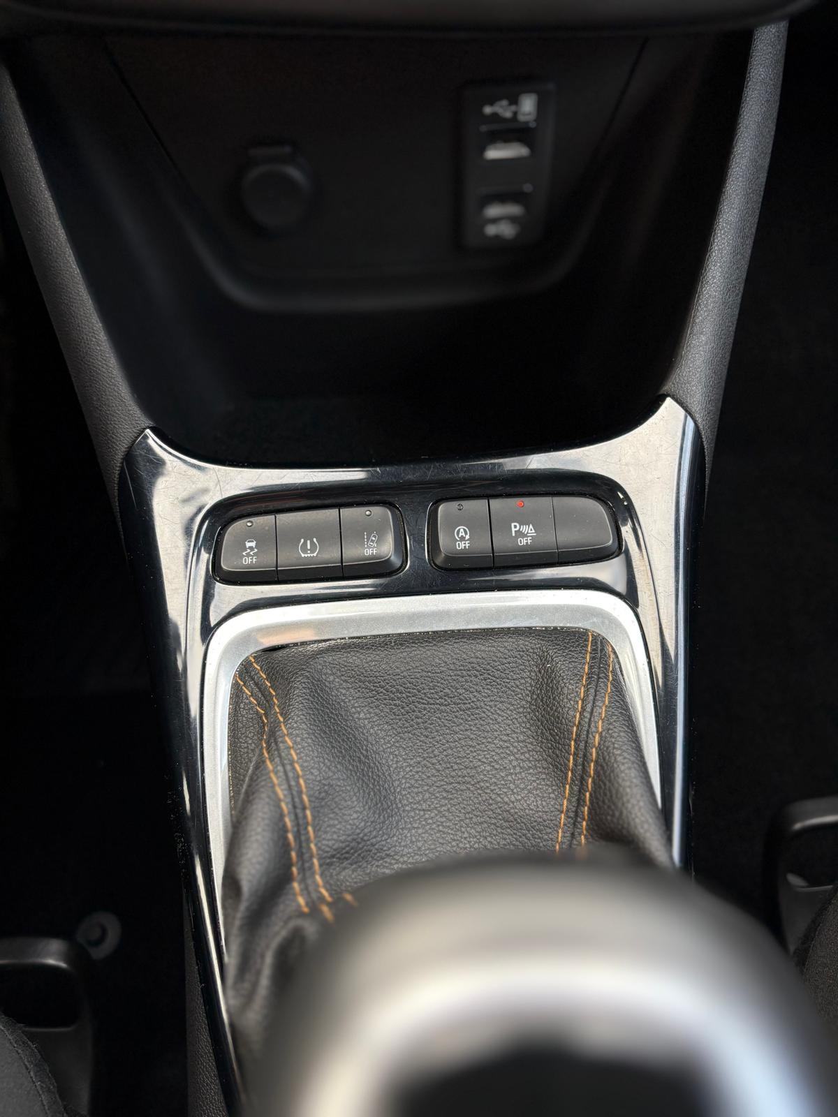 Opel Crossland 1,5 100ks NAVIGACIJA, JAMSTVO 12MJ. 1 VLASNIK!, fotografija 18