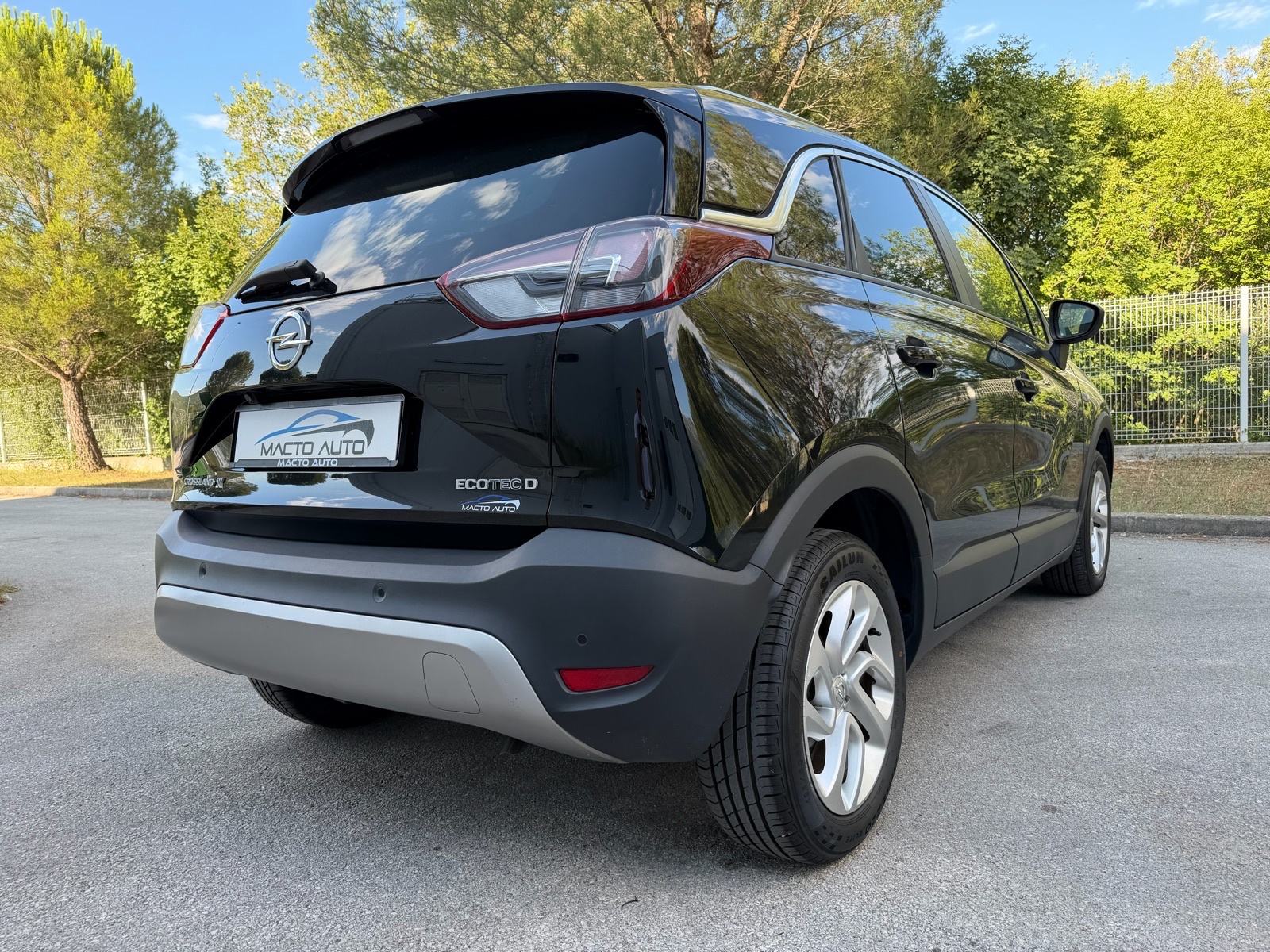 Opel Crossland 1,5, fotografija 9