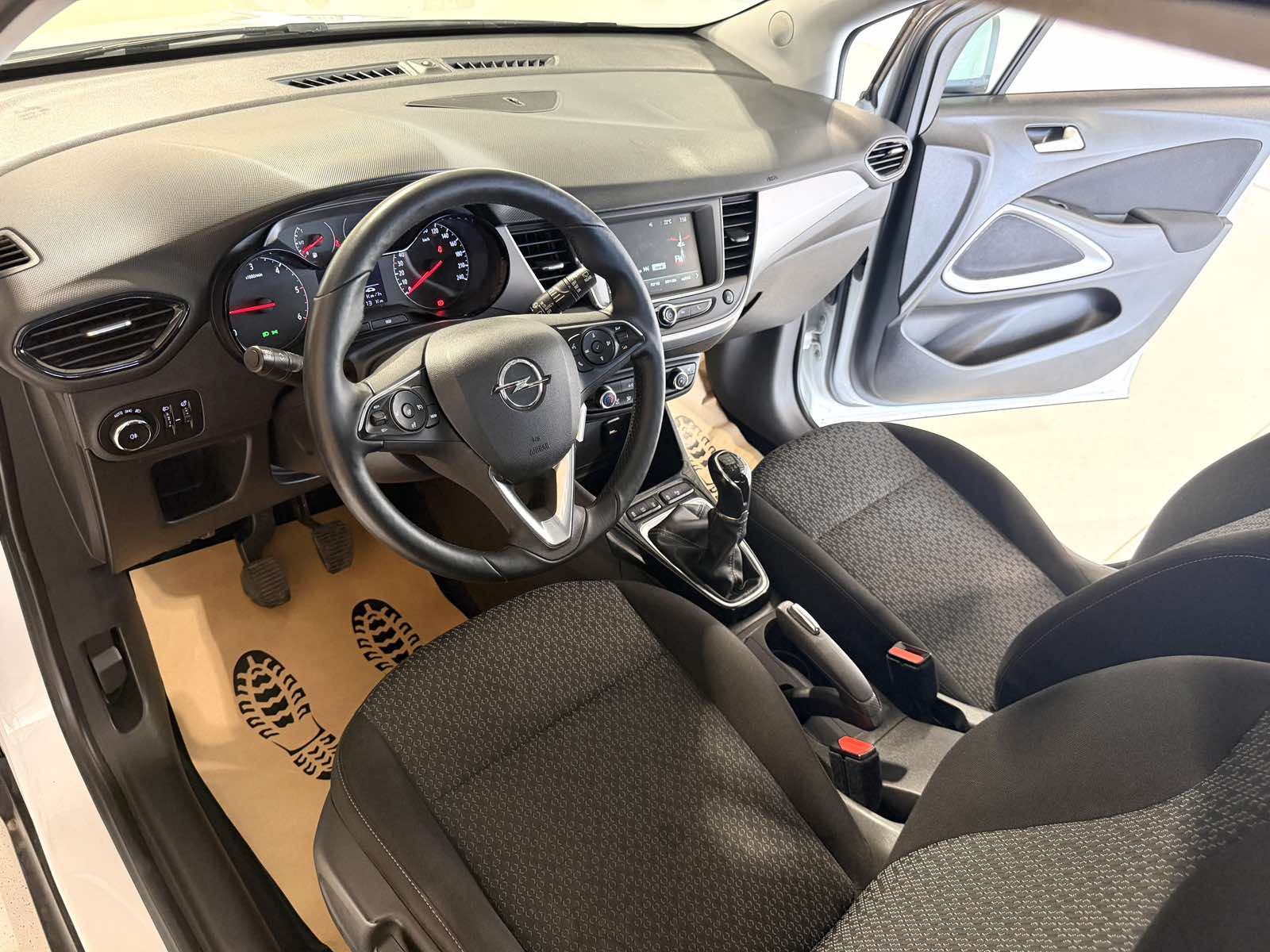 Opel Crossland 1.6 CDTi 2017.g.*PDC-TEMPMAT-ALU-12 MJ JAMSTVO*, fotografija 15